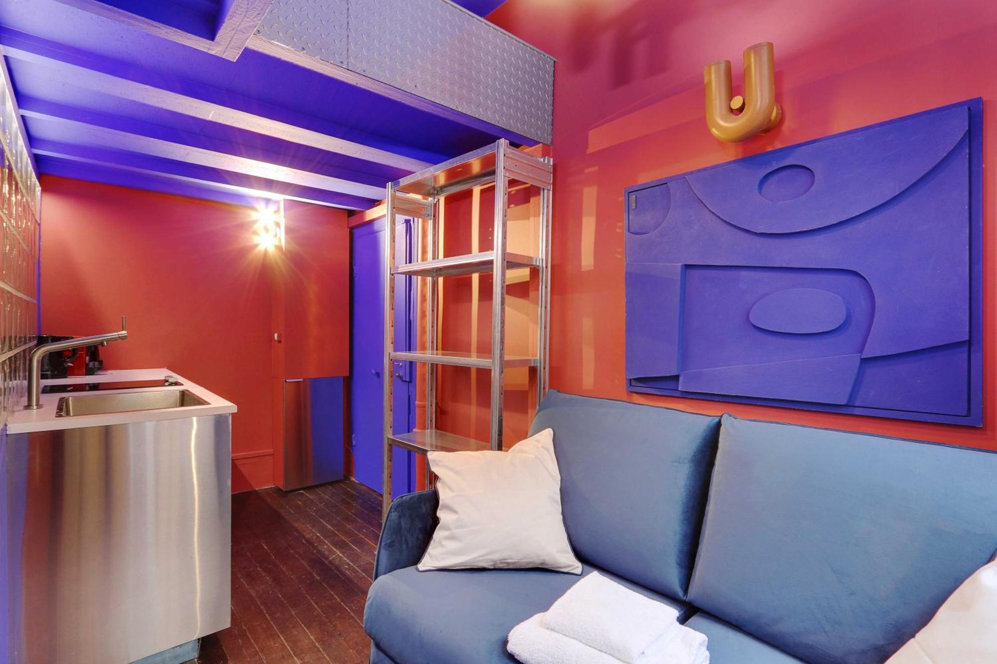 Colourful For 2 - Heart Of Le Marais Apartment *