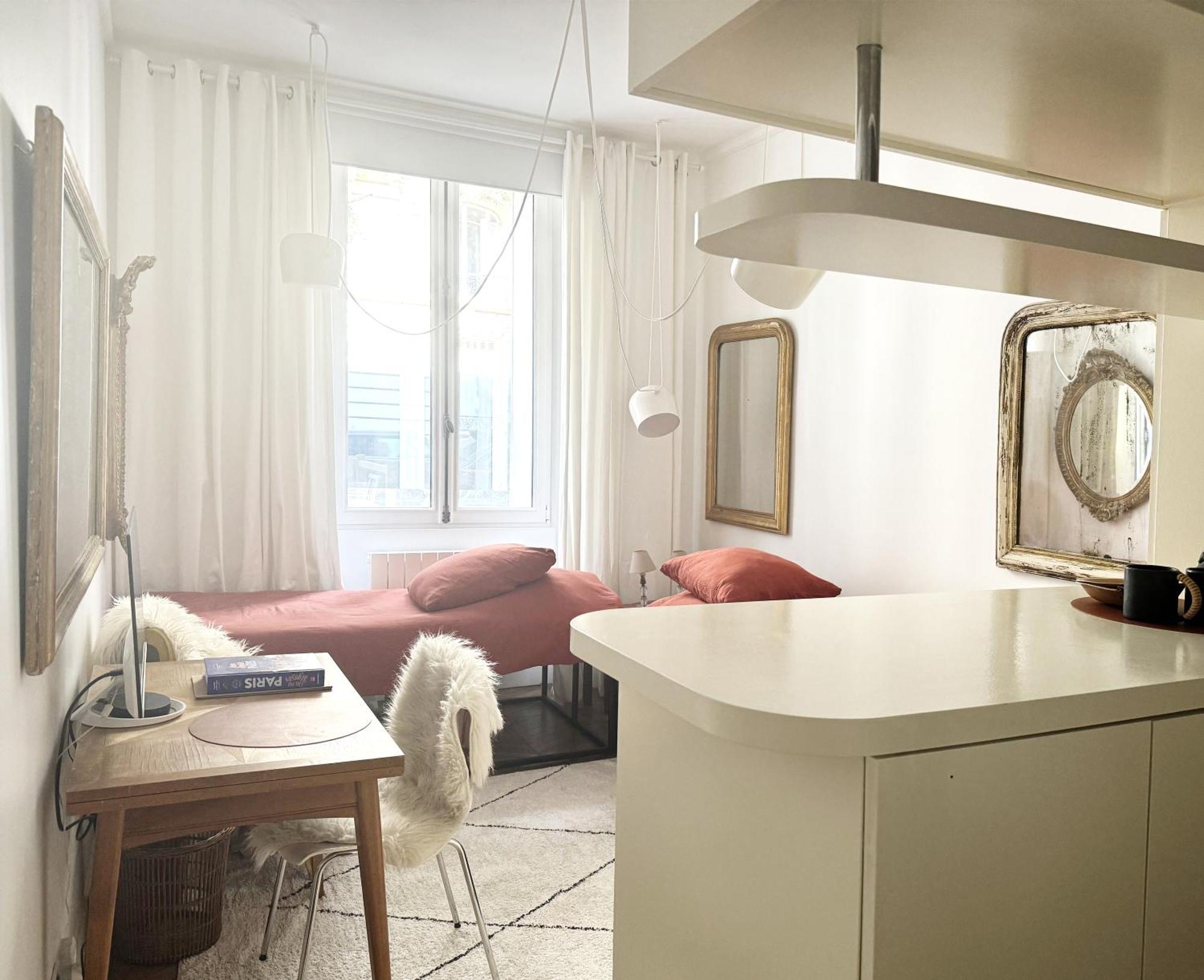 Climatise Pour 1 Ou 2 Personnes Au 109 Avenue Mozart 16 Apartment