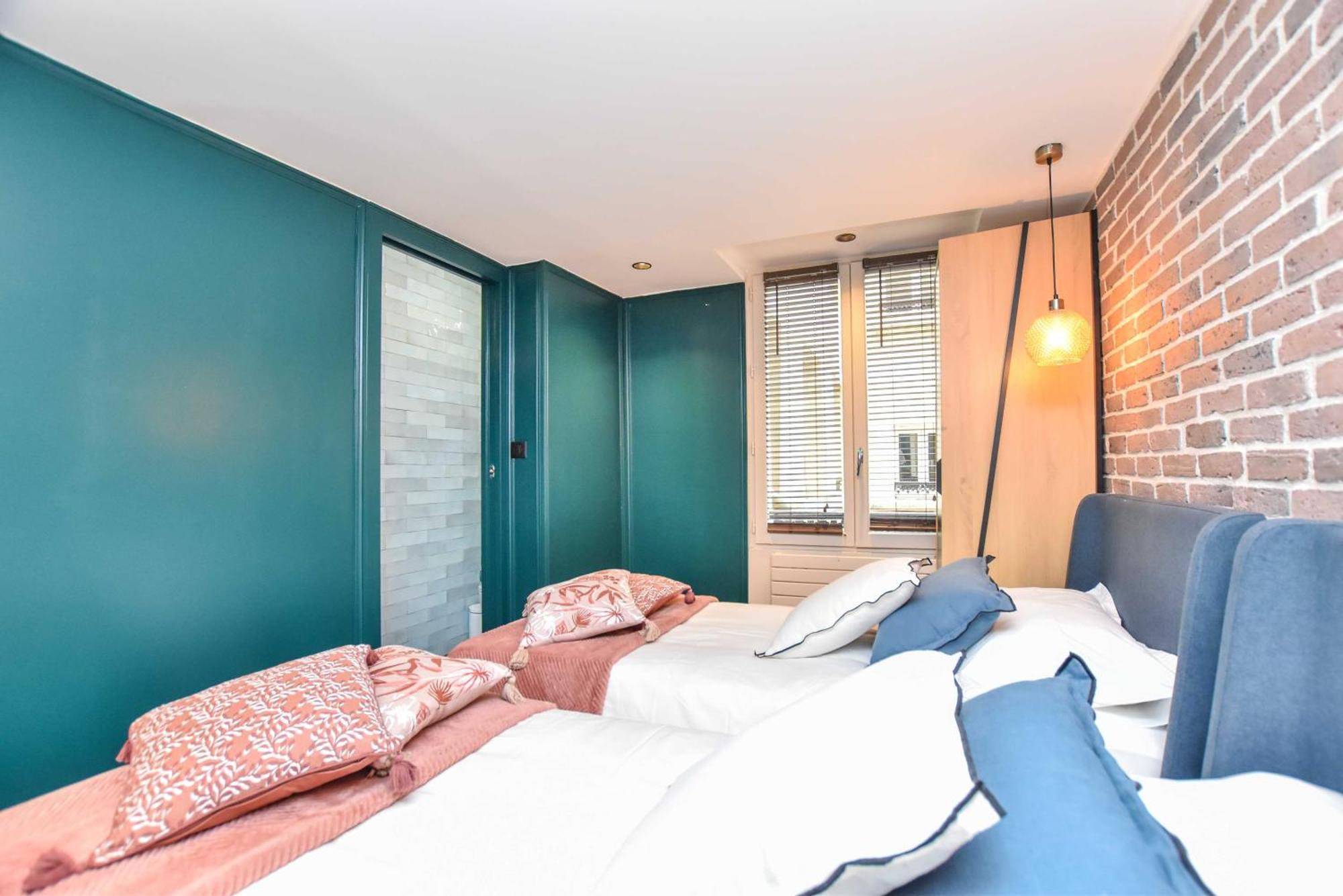 Appartement Charming 3br Montorgueil Republique Paris