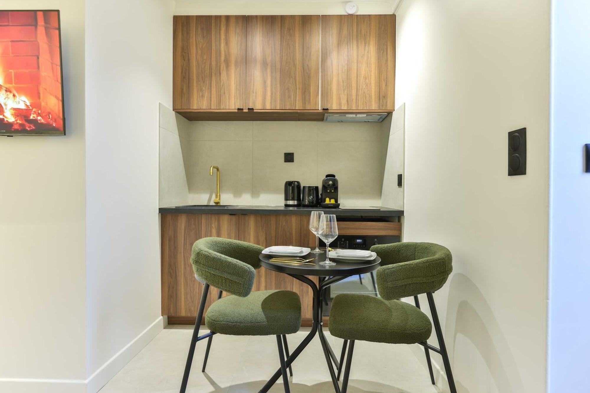 Beautiful Studio 2p Eiffel Tower Rue Du Commerce Apartment *