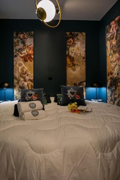 Apartment Sublimappartlamarquisepariscenter2bathr Paris