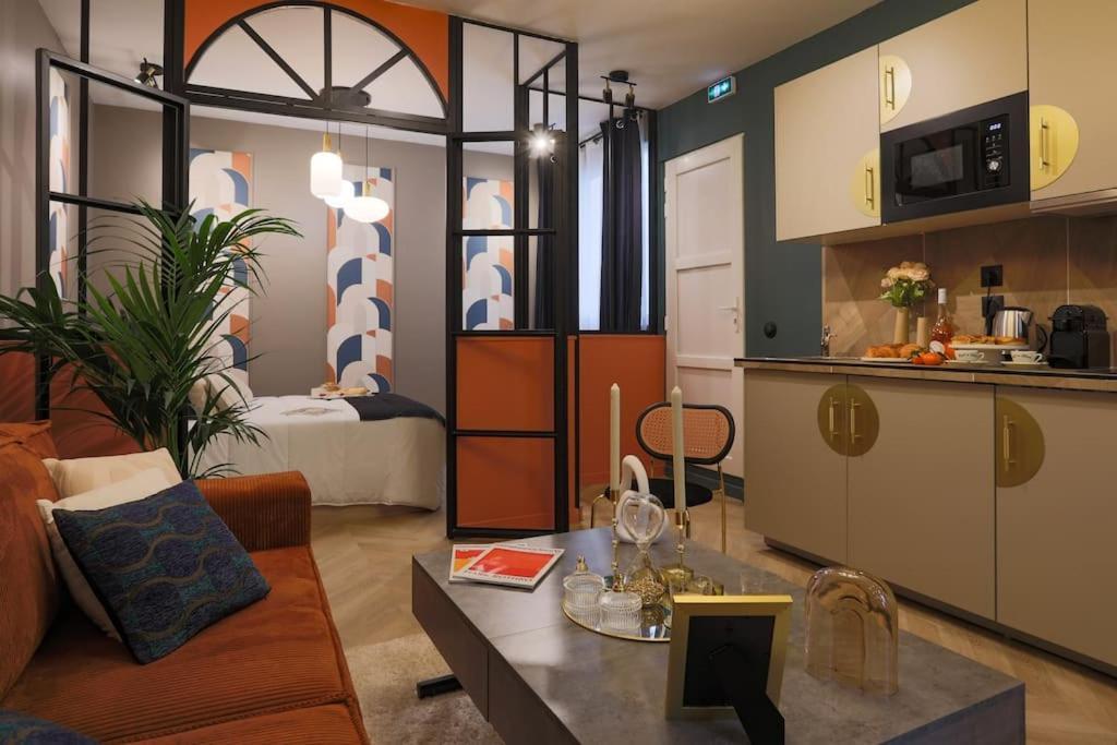 Sublimappartlamarquisepariscenter2bathr Apartment Paris