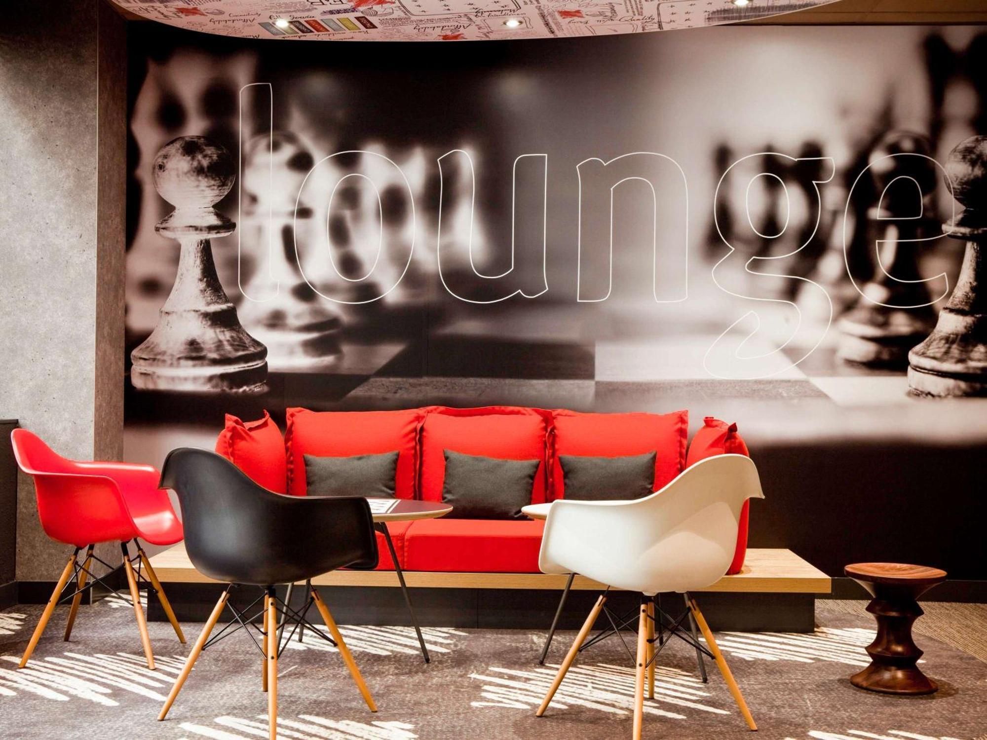 Hotel Ibis Maine Montparnasse Paris
