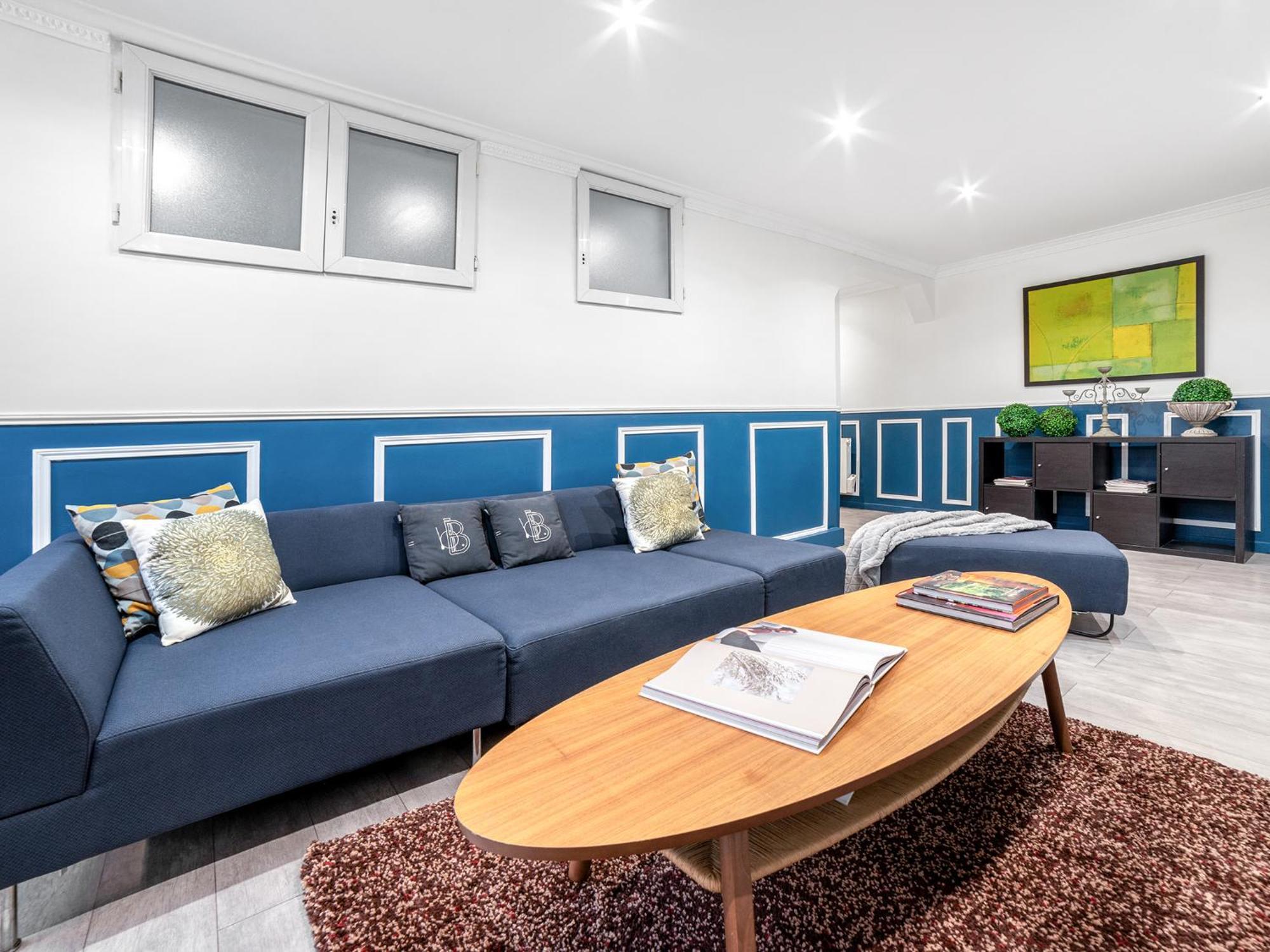 Manray House - Beautiful Three Bedroom Apartment- Center * Paris