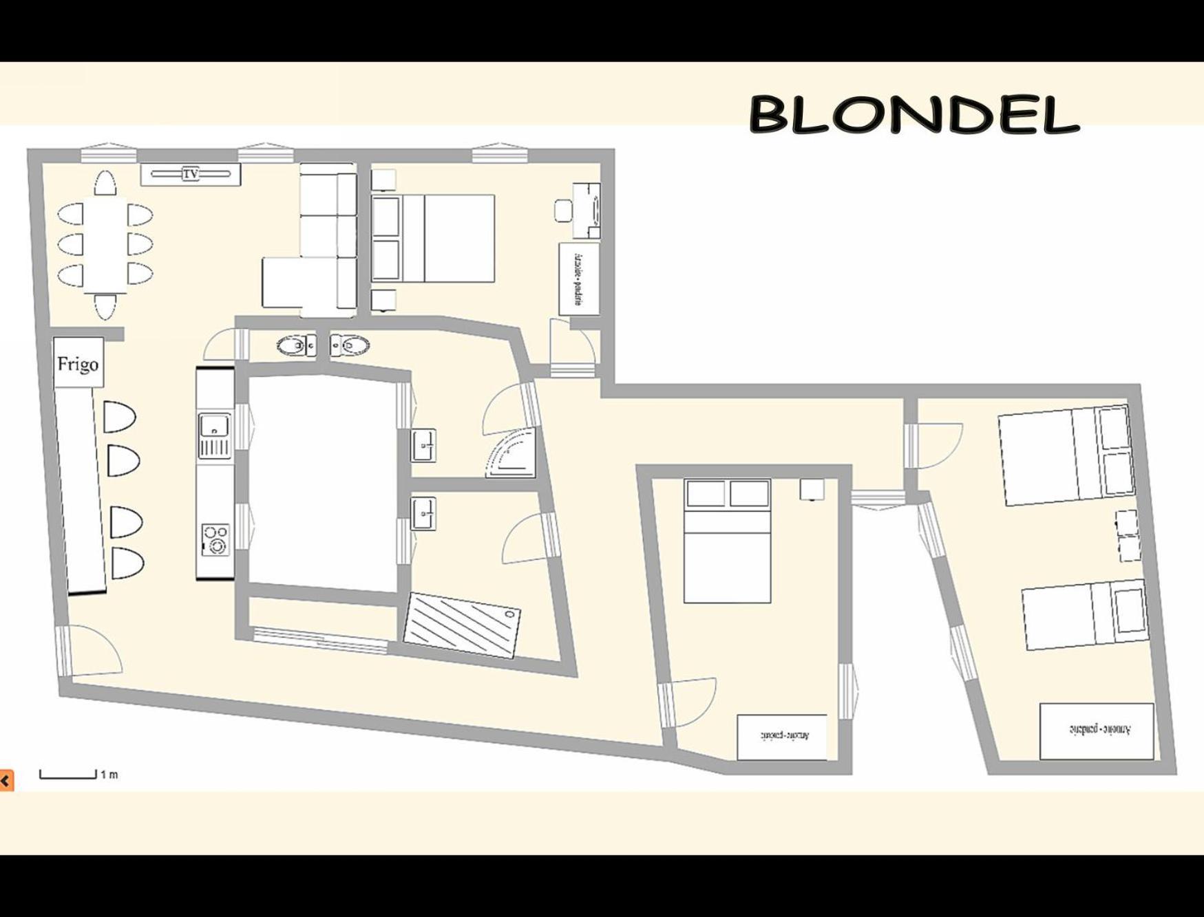 Manray House - Beautiful Three Bedroom Apartment- Center Apartment