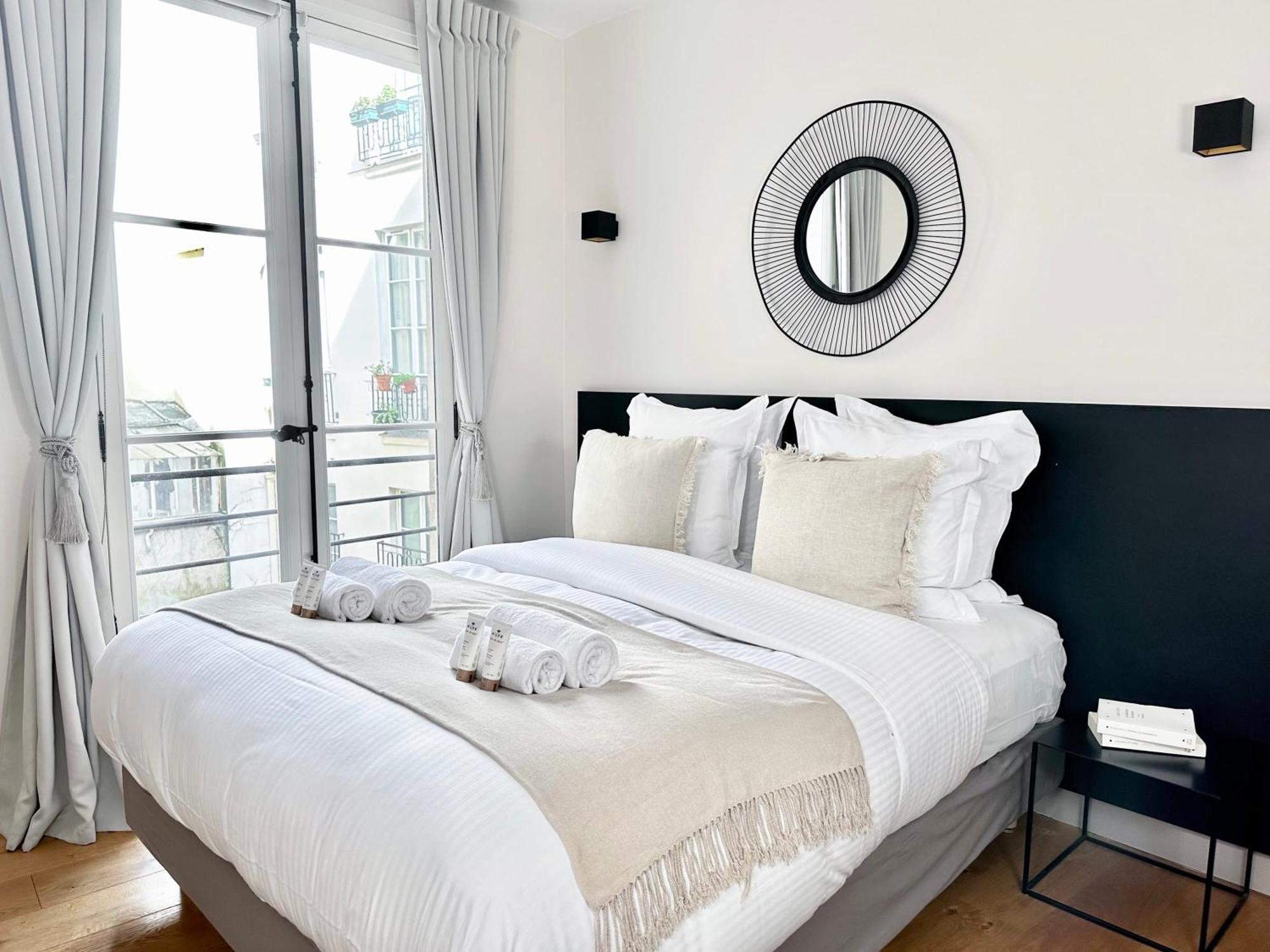 Luxembourg Garden Family Flat Delight Apartment *