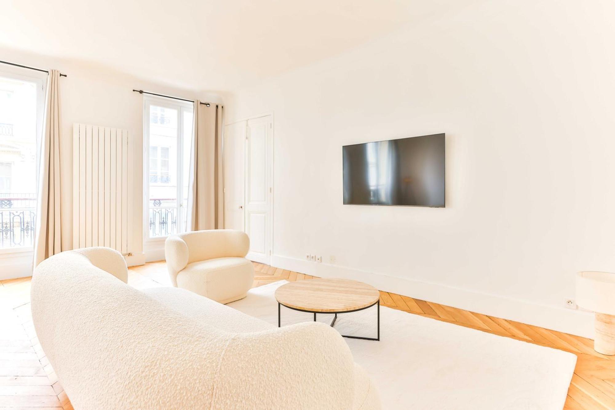 Spacious - 2br-4p - Montmartre-moulin Rouge * Paris