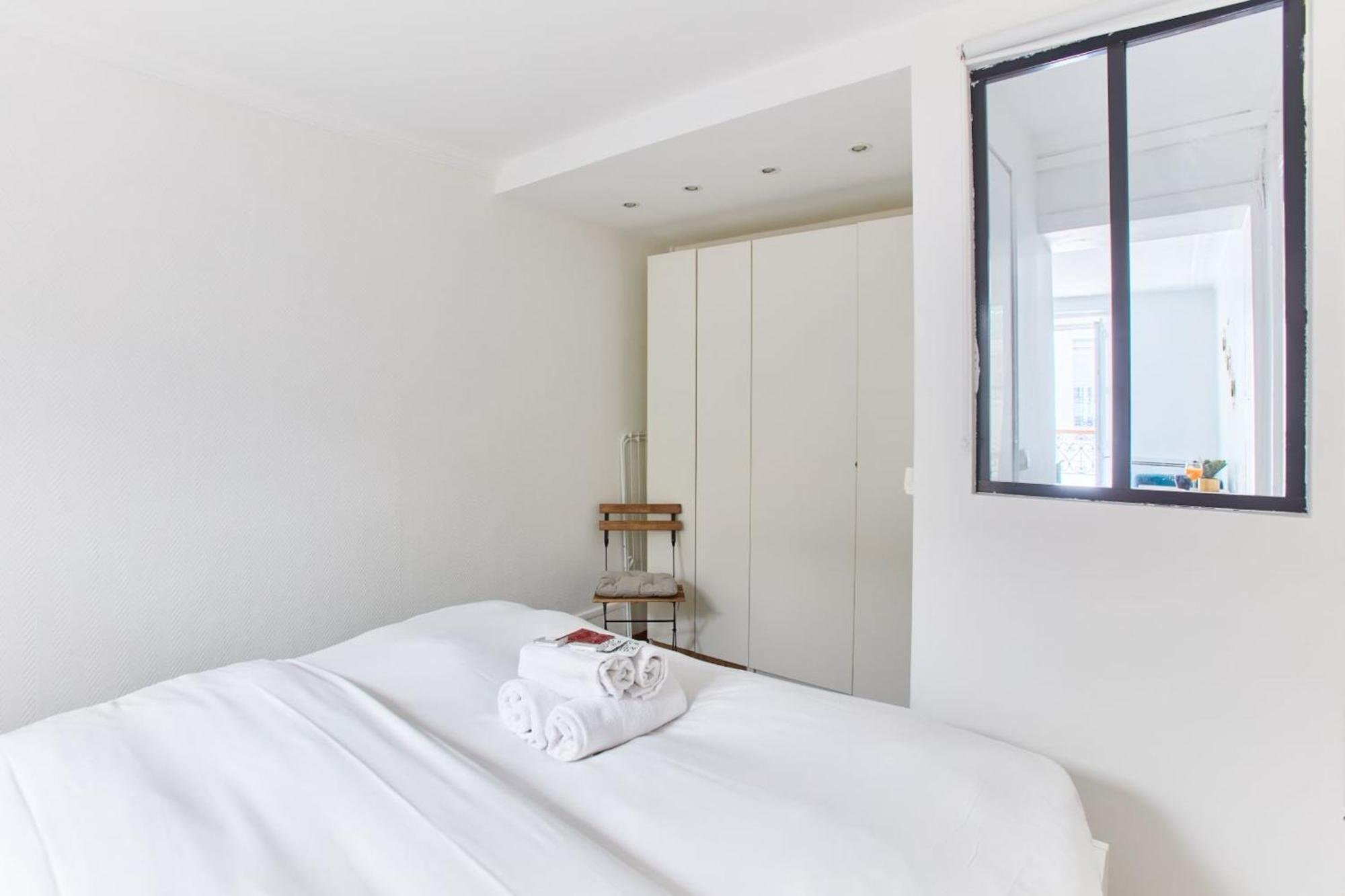 Apartment Montmartre & Sacre-coeur Basilica - 1br - Cityapartmentstay Paris