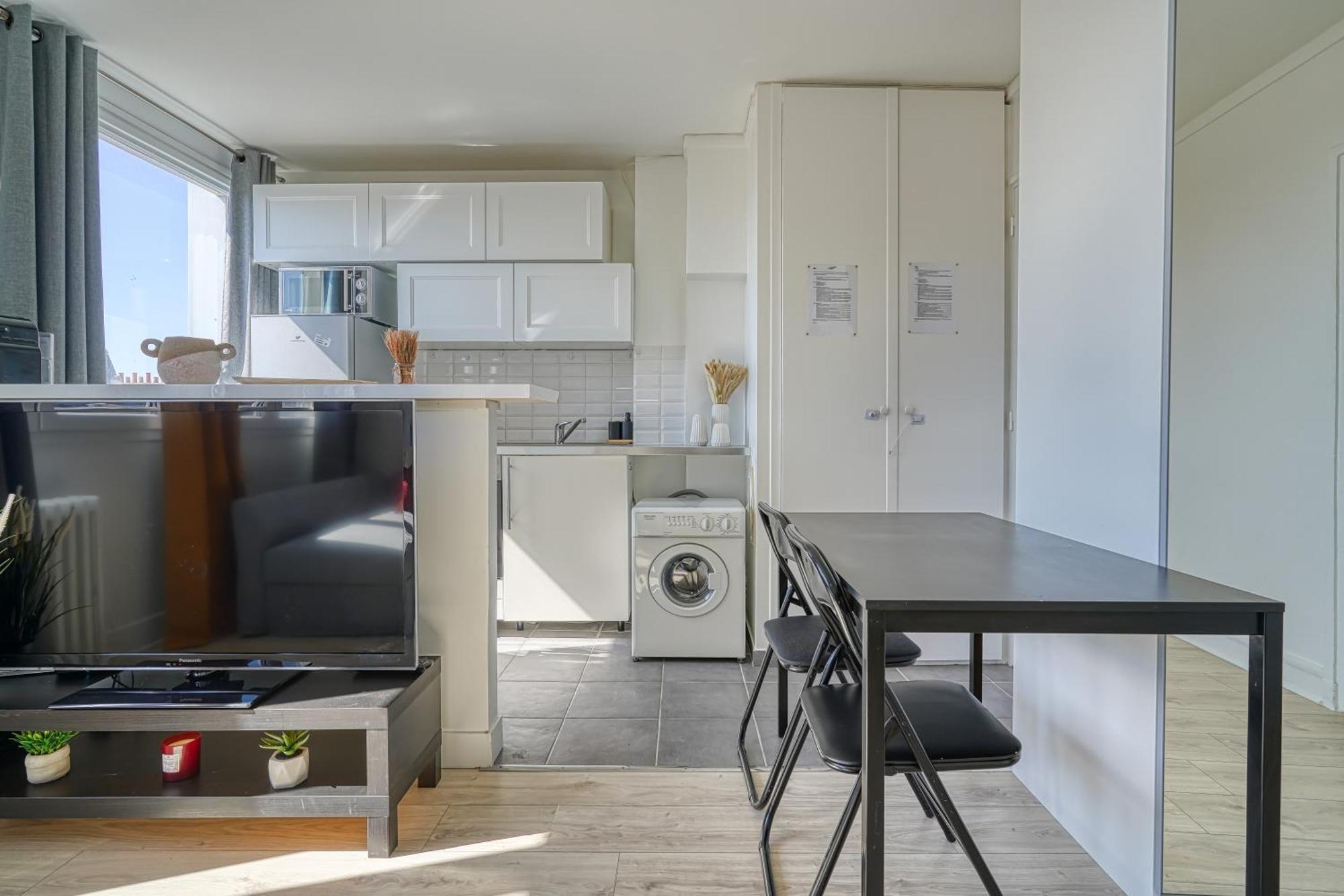 Apartment 4 People Accord Arena Bercy