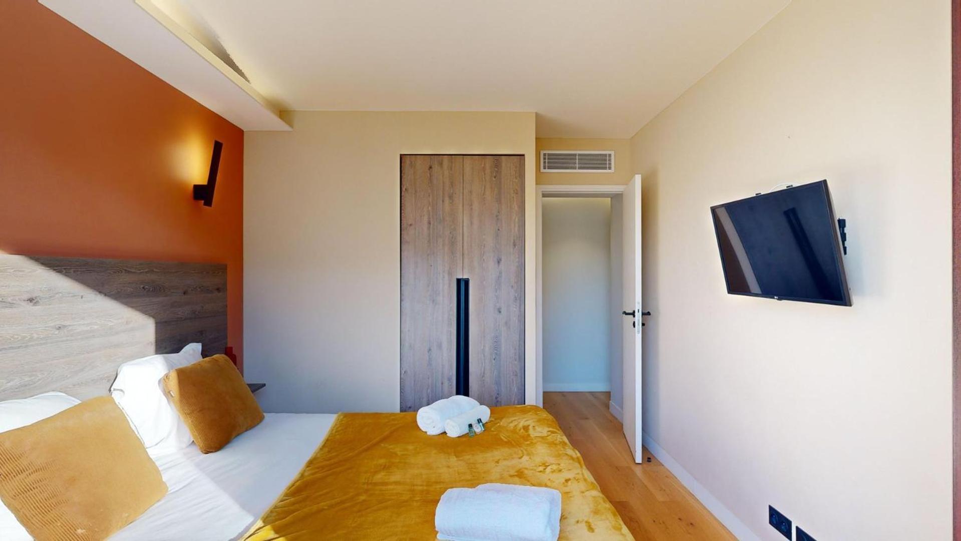 Bluestay 53 - Chic Au Coeur De Apartment