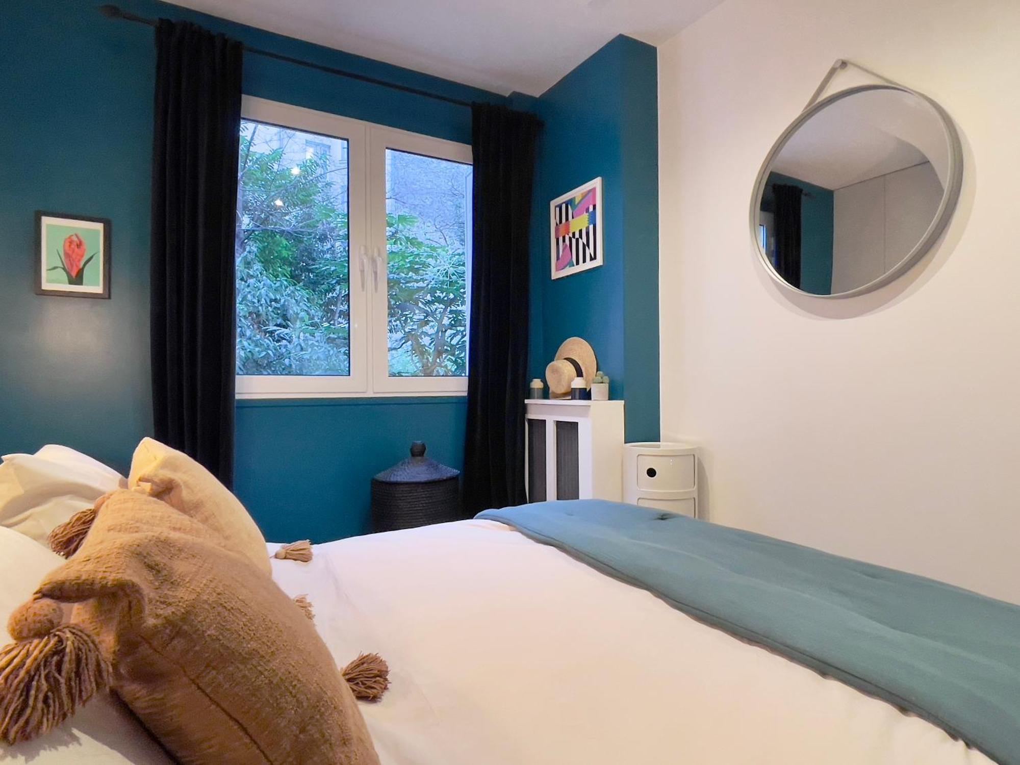 Appartement Superbe Cote Jardin Paris