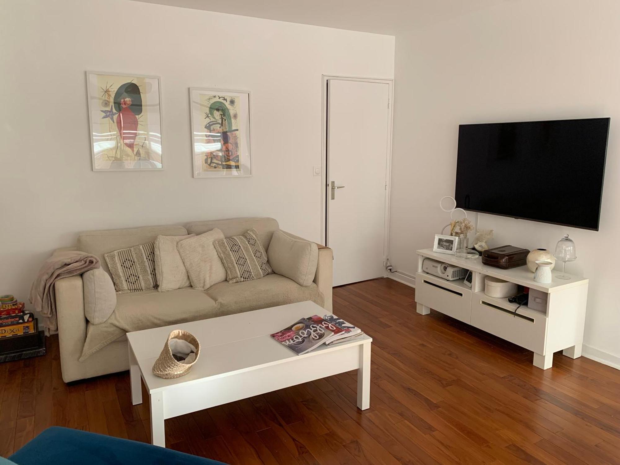 Apartment Rose Paris