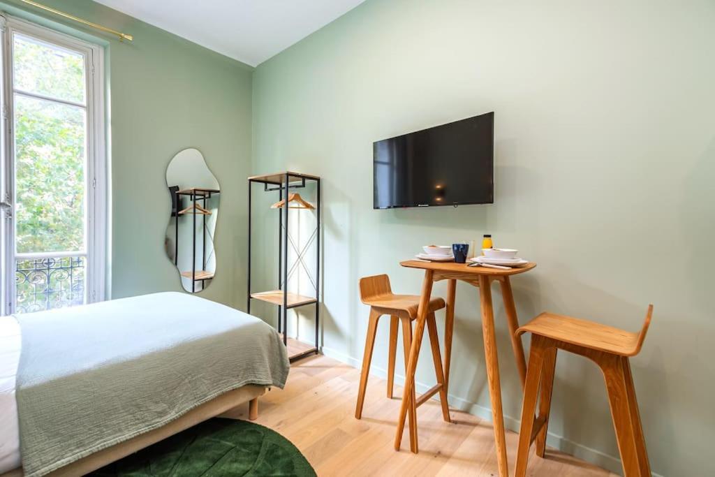Appartement 3 Personnes Proche Champs Elysees *