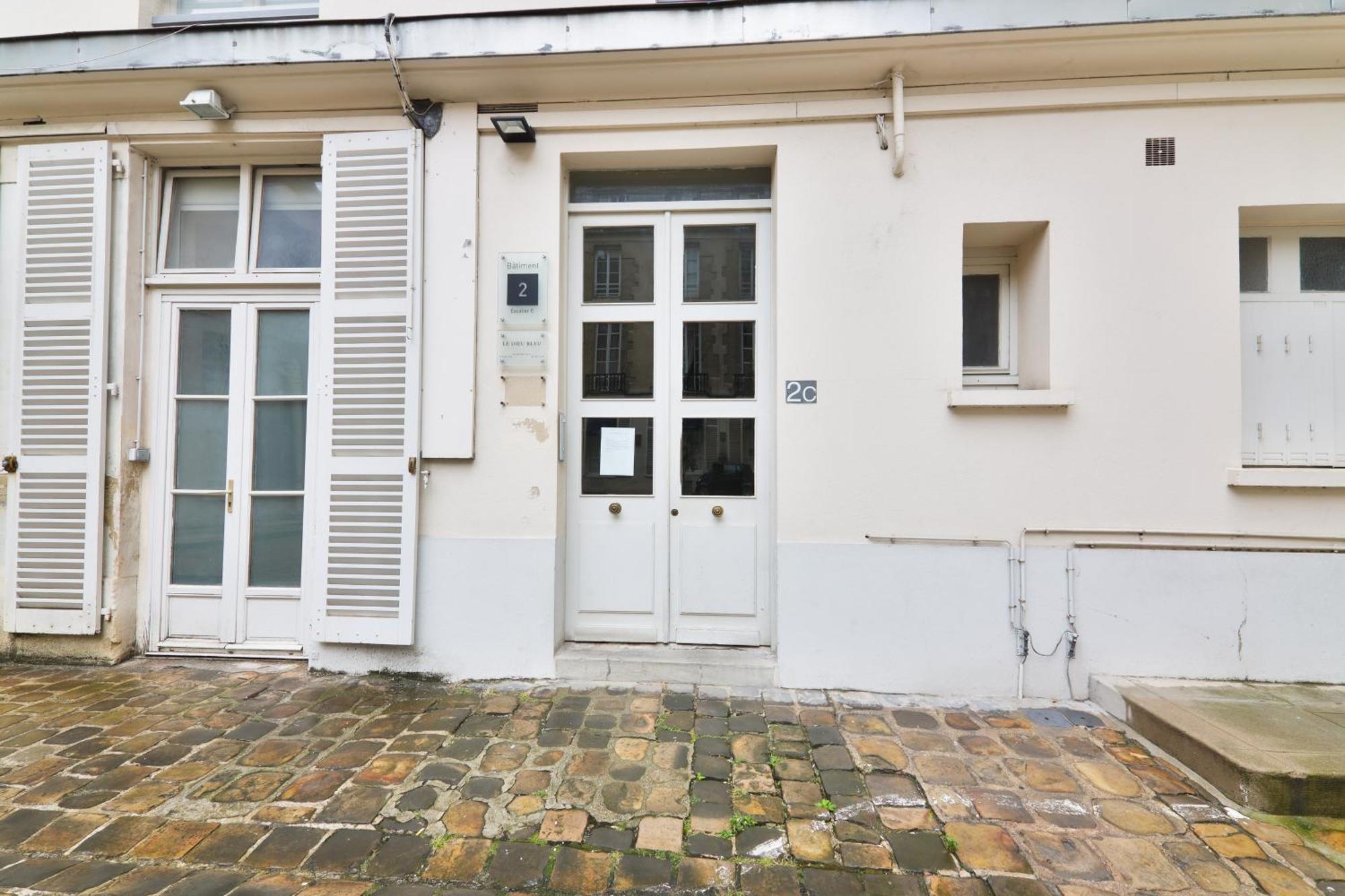 - Quartier Champs-elysees 5 * Paris