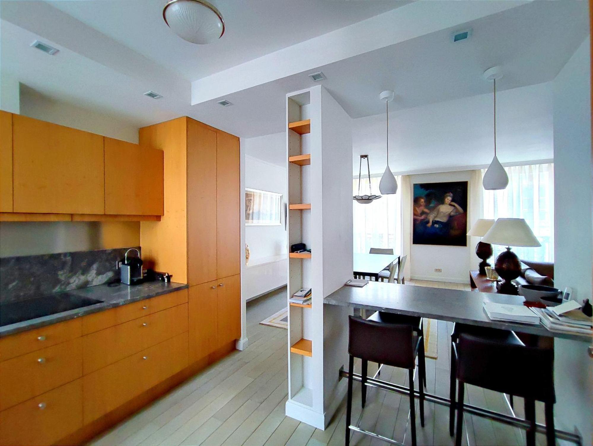 Rue De L'universite - 7 Apartment *