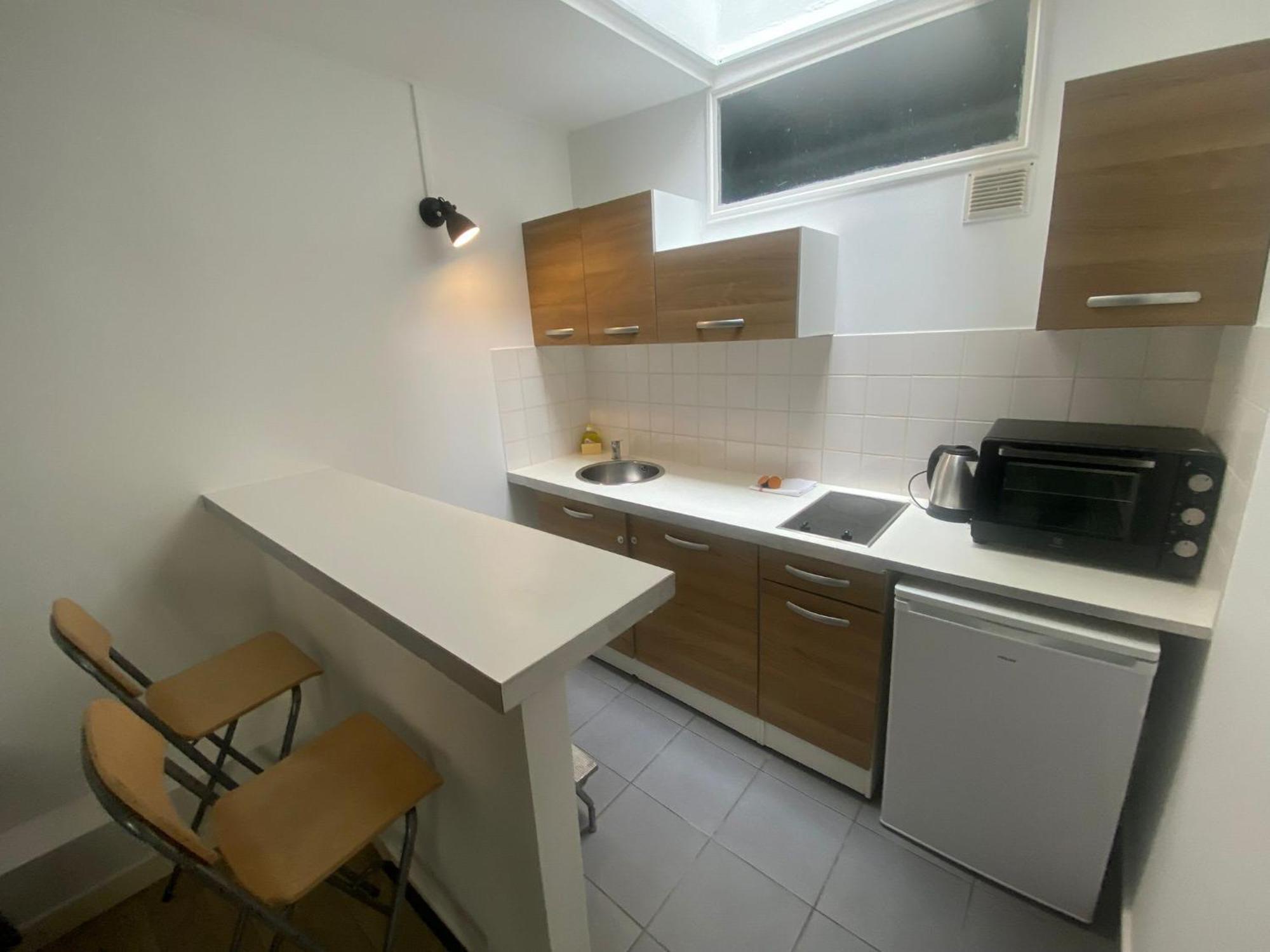 Jolie 2 Pieces Metro Voltaire - 11 - 2p - Flat-guest * Paris