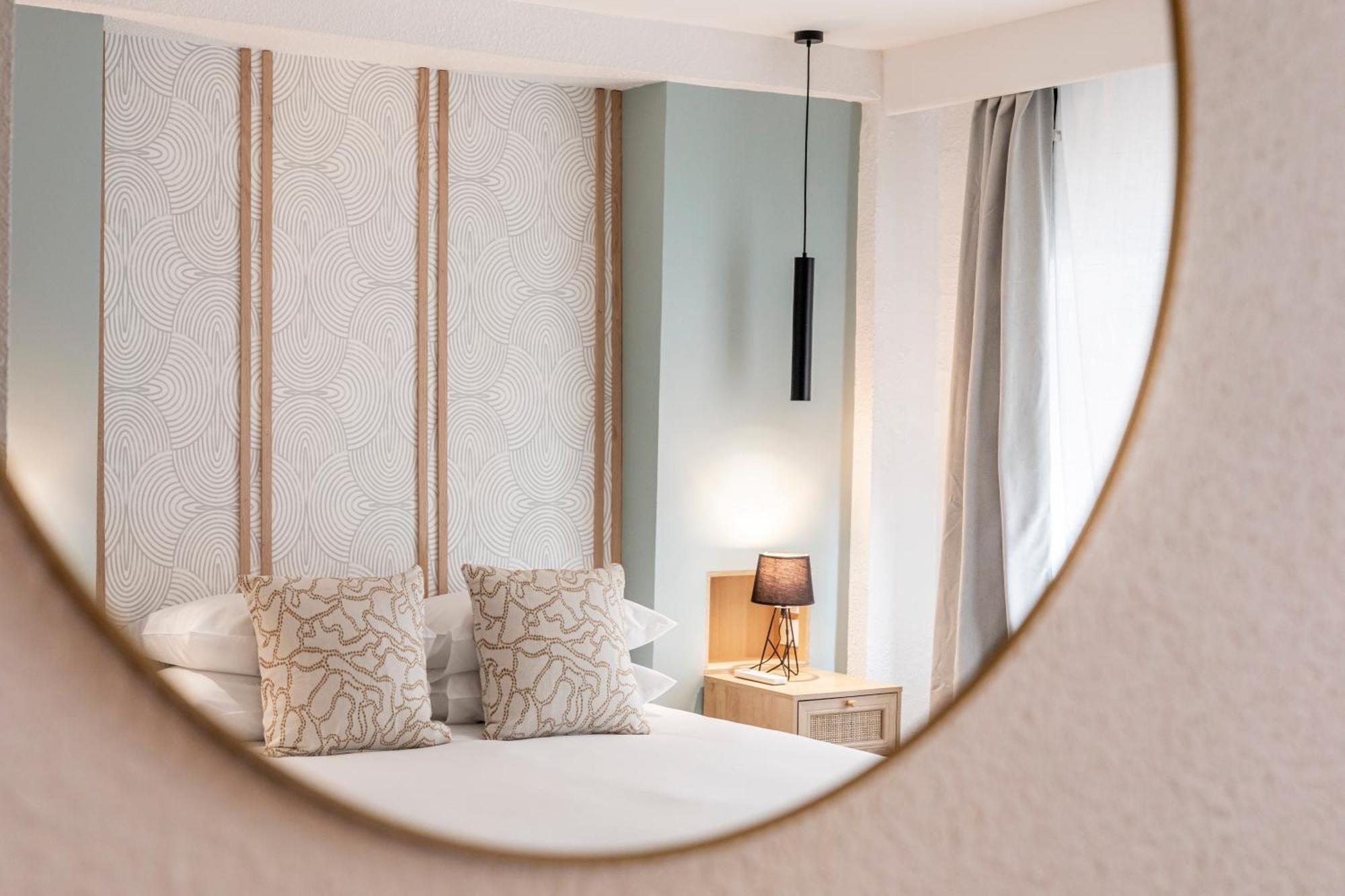 Le Bastille By Sweett Hotel