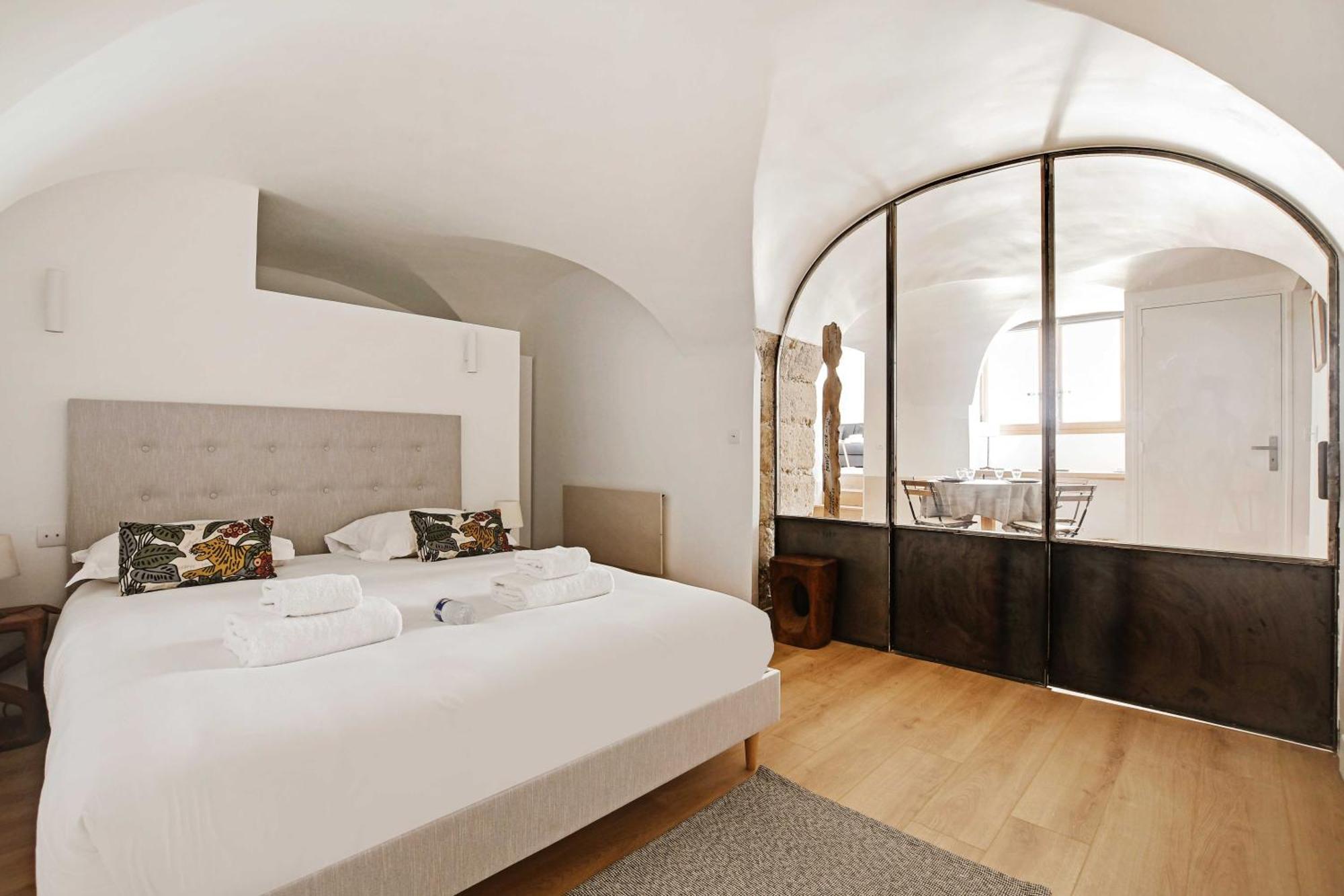 Stylish Flat In The Heart Of The City Apartment