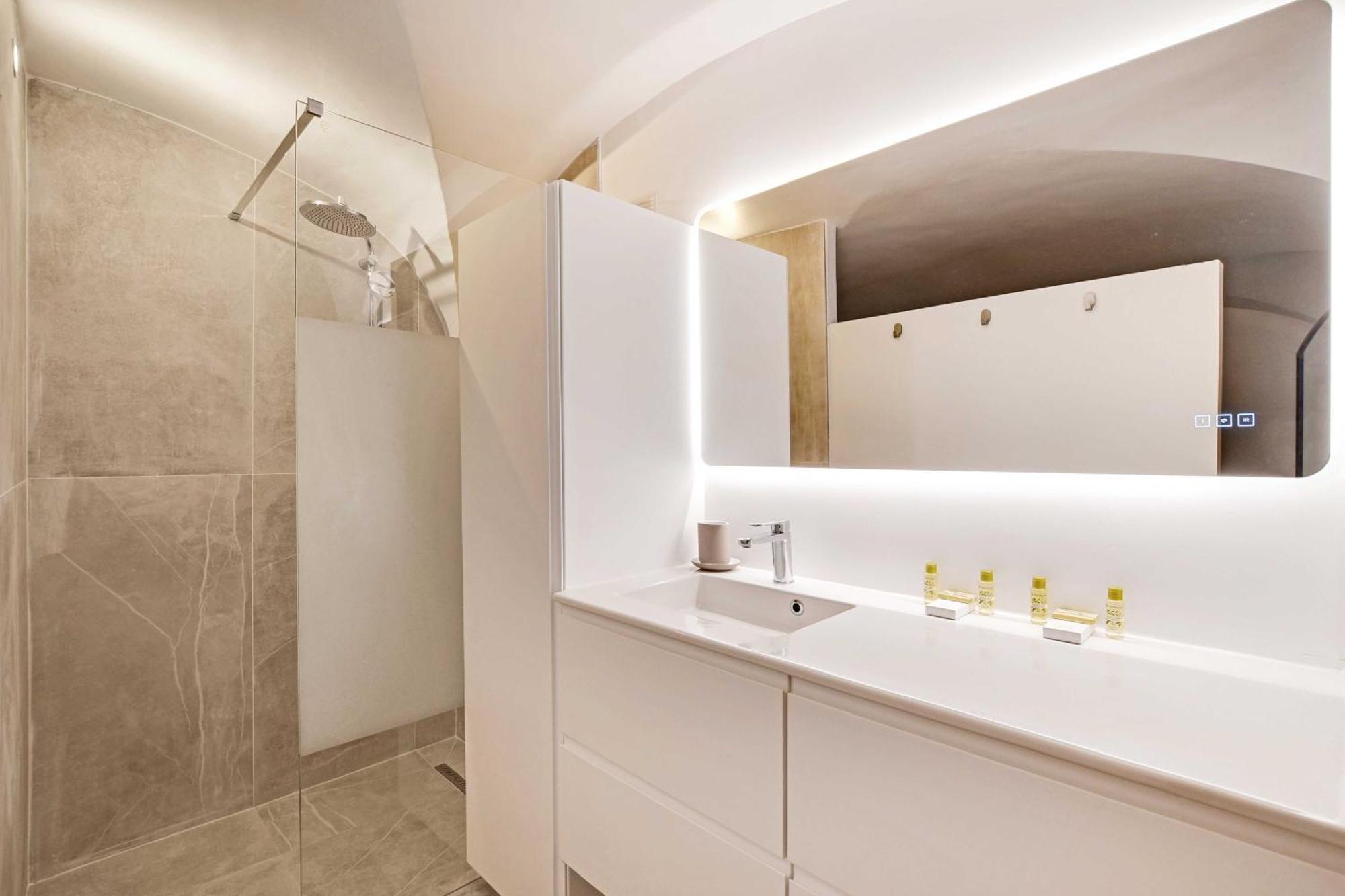 Stylish Flat In The Heart Of The City Apartment *