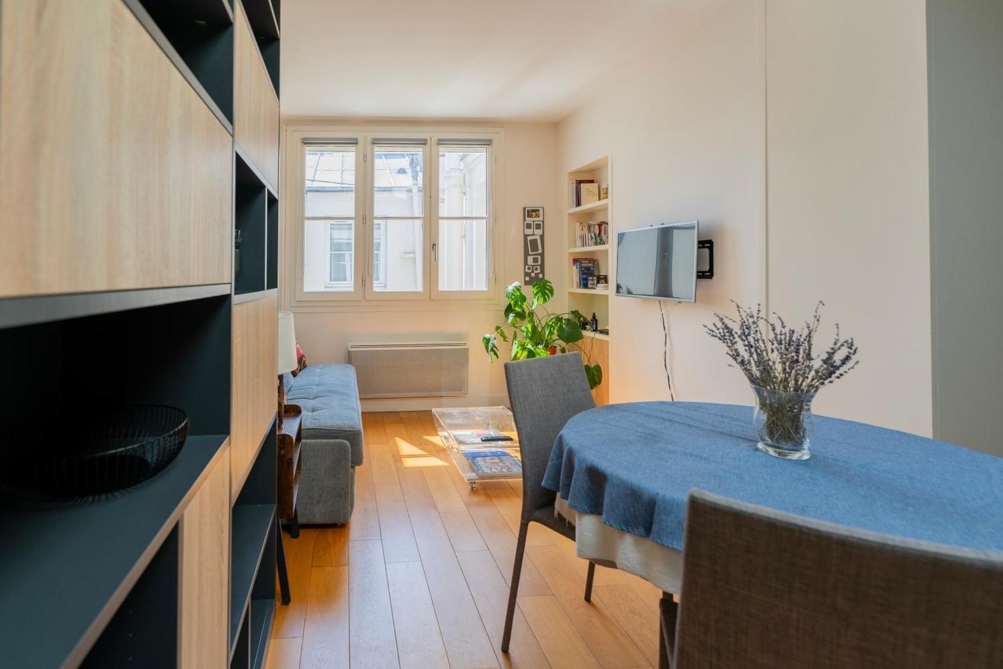Chic Monceau Retreat Apartment *