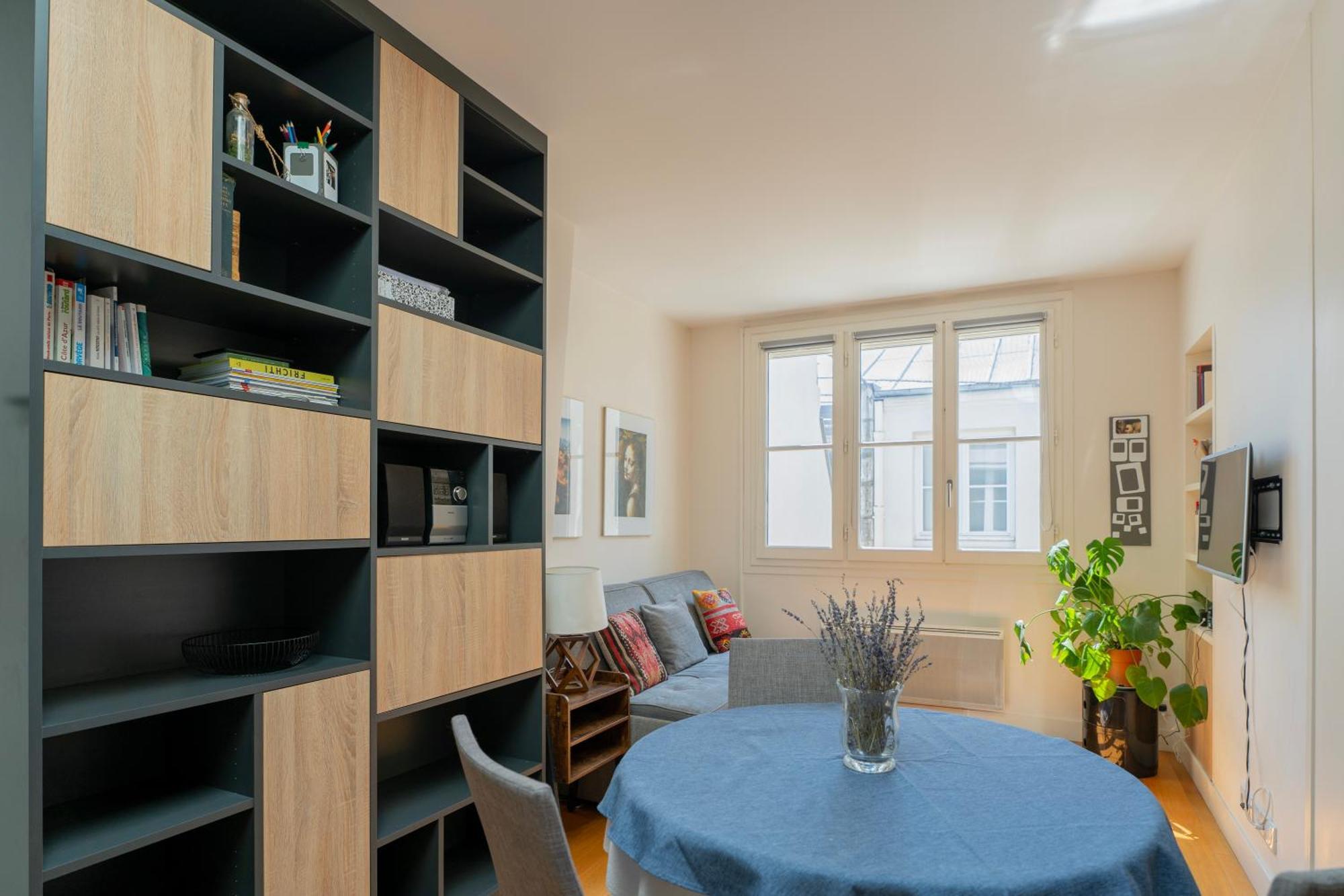 Chic Monceau Retreat