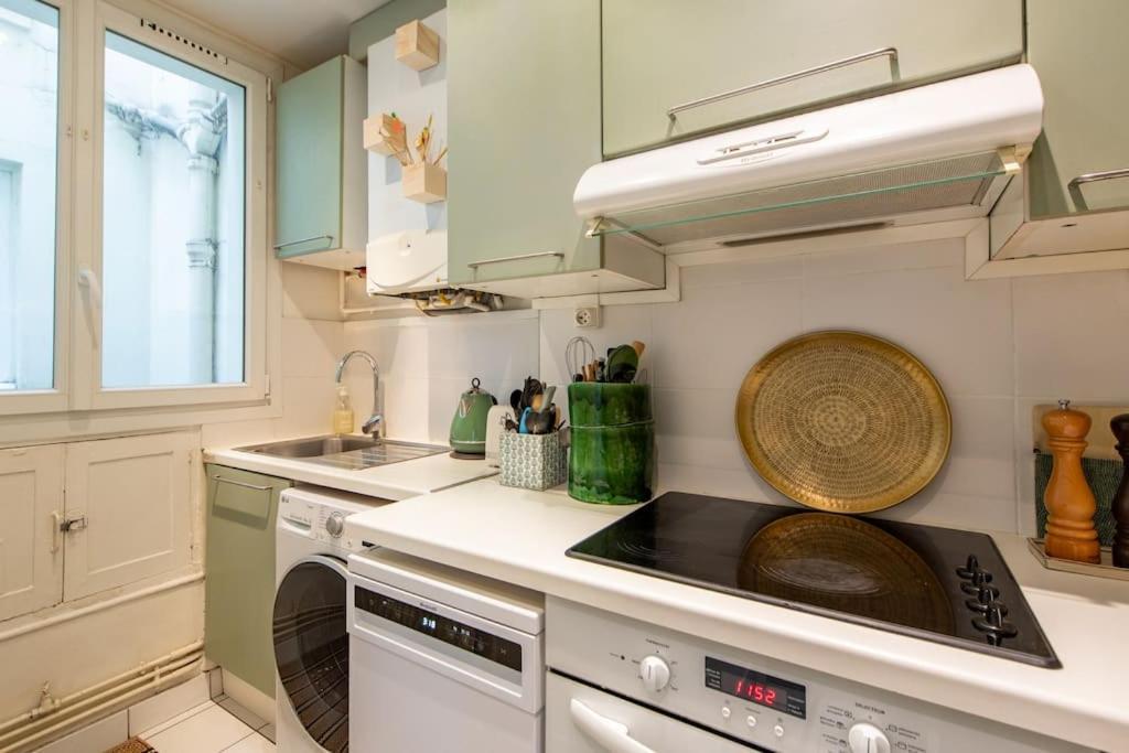 Le Voltaire Apartment *