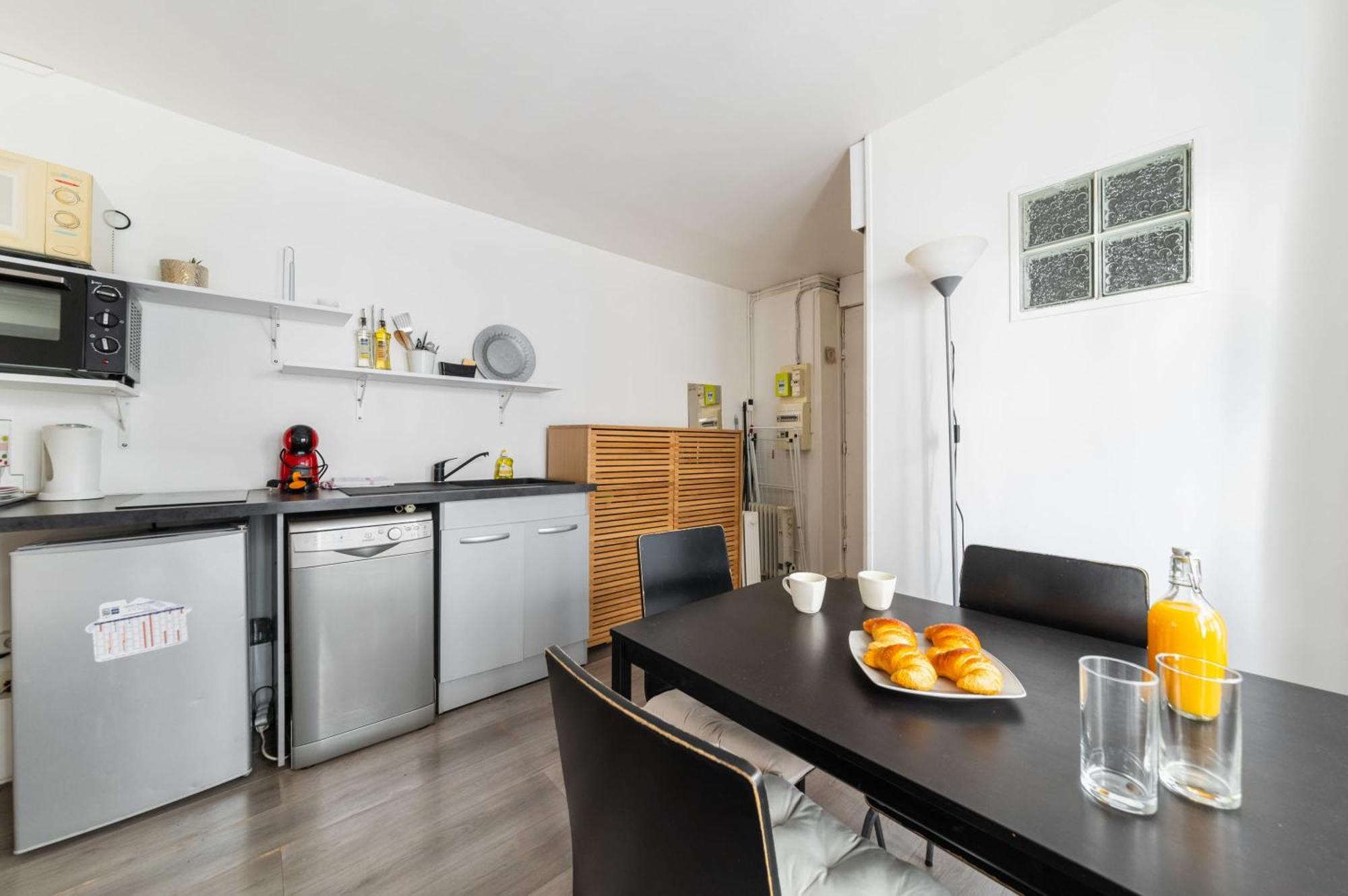 Apartment Grand Studio Fonctionnel Republique - 10 Paris