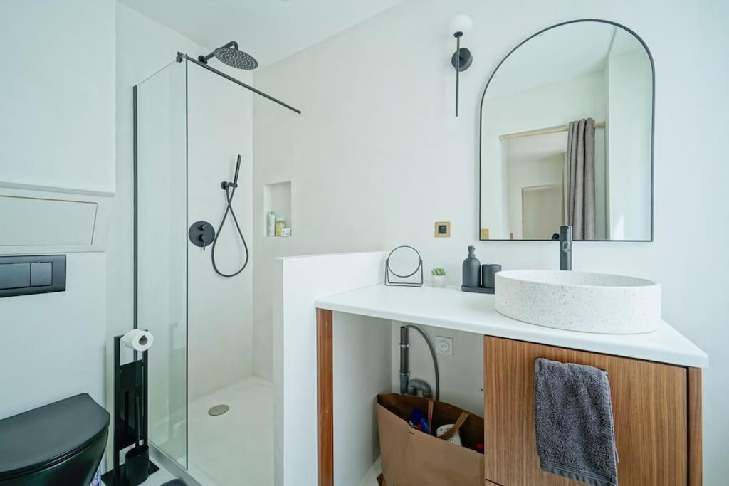 T2 Luxueux Invalides 2 Voyageurs Appartement *
