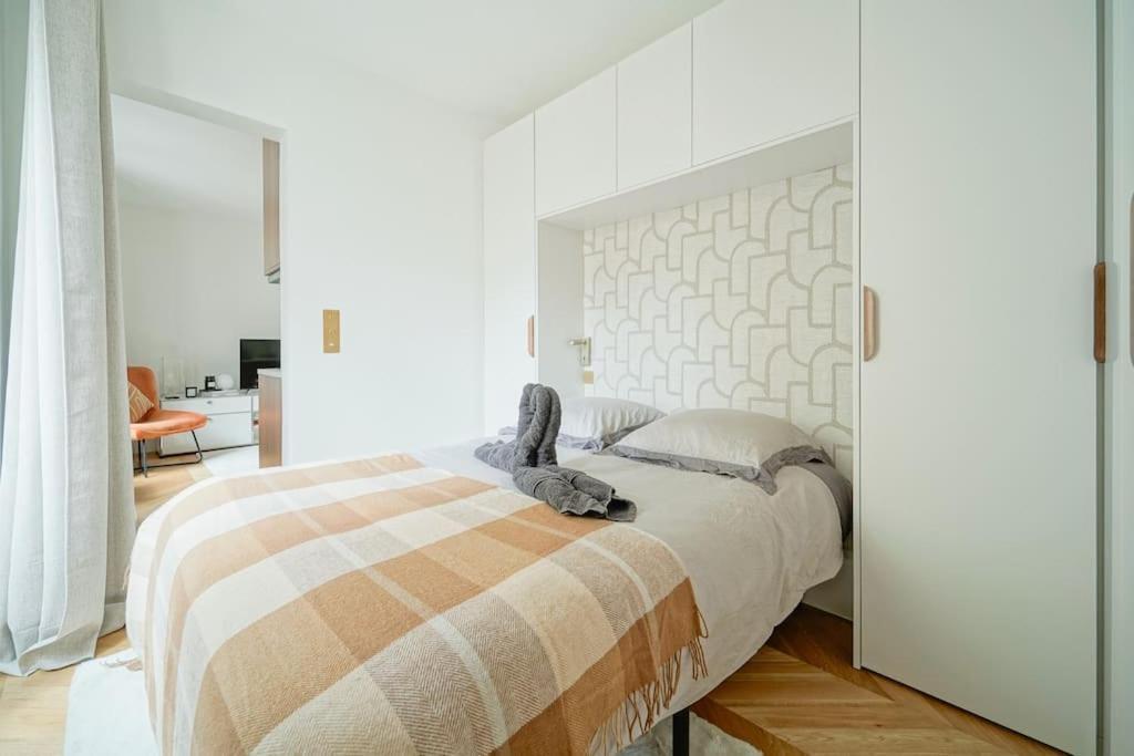 Appartement T2 Luxueux Invalides 2 Voyageurs Paris