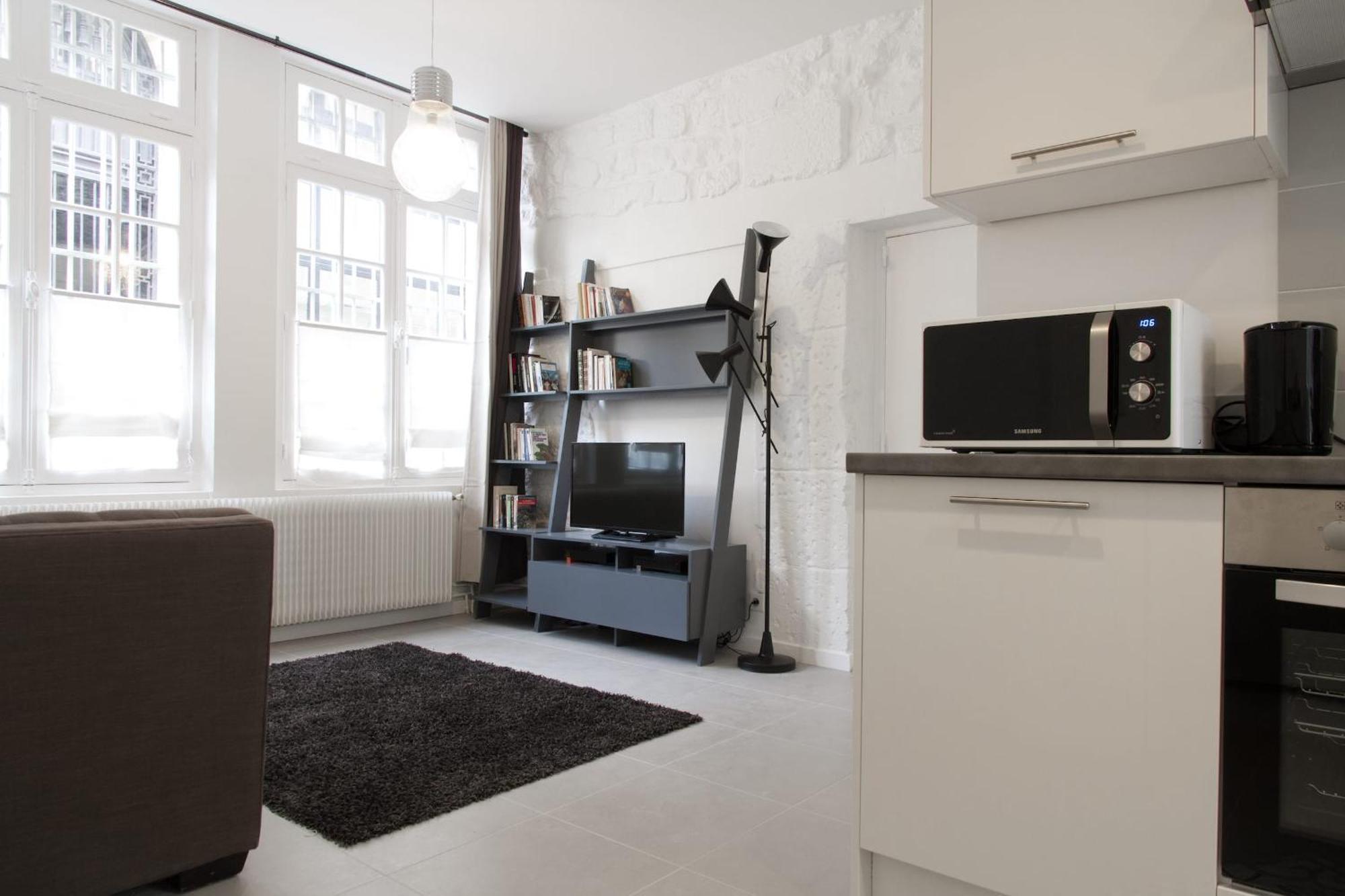 Apartment St Germain Des Pres - 2br - Cityapartmentstay Paris