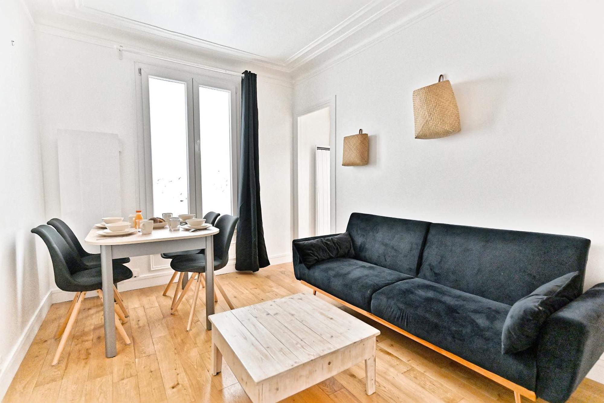 Apartment Sejour Dans Le Quartier Batignole 17eme *