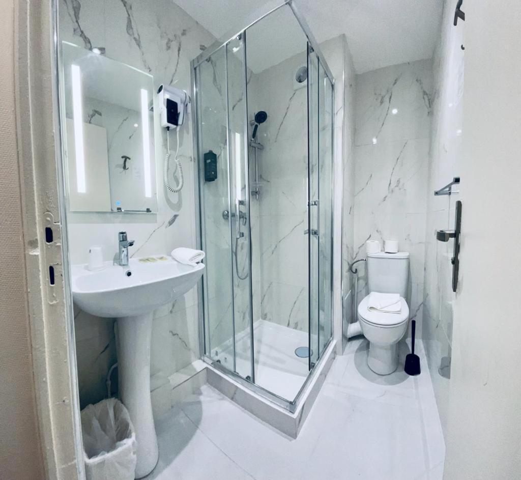 Hotel Hipotel Gambetta République 2*