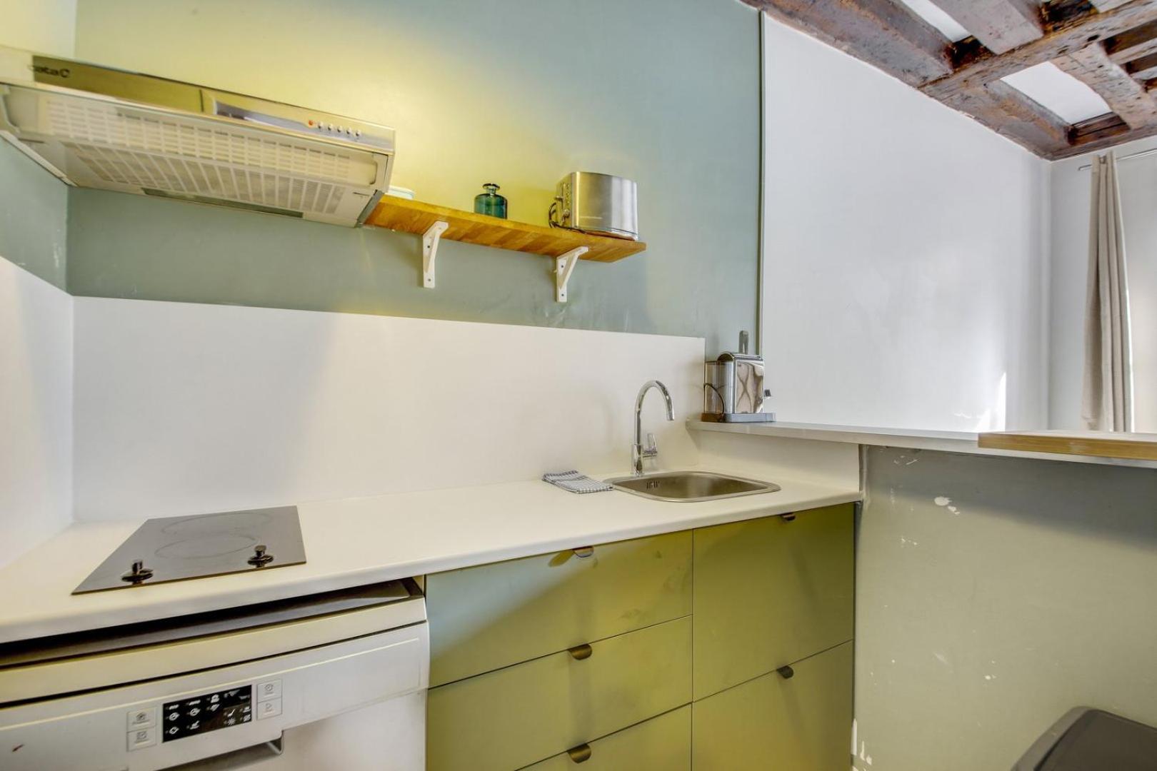 Marais Lombards Apartment Paris