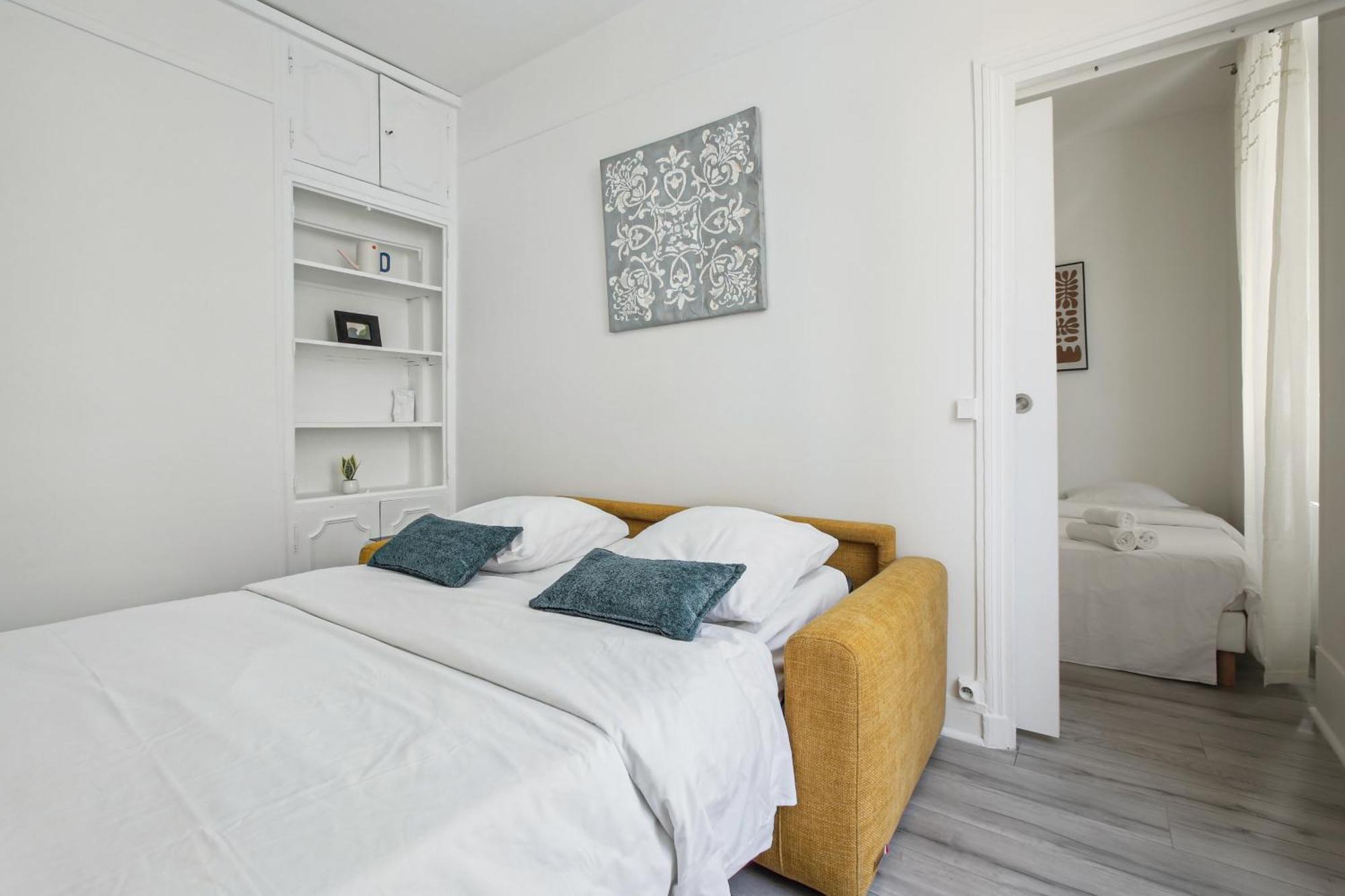 Apartment Chic And Comfortable Paris