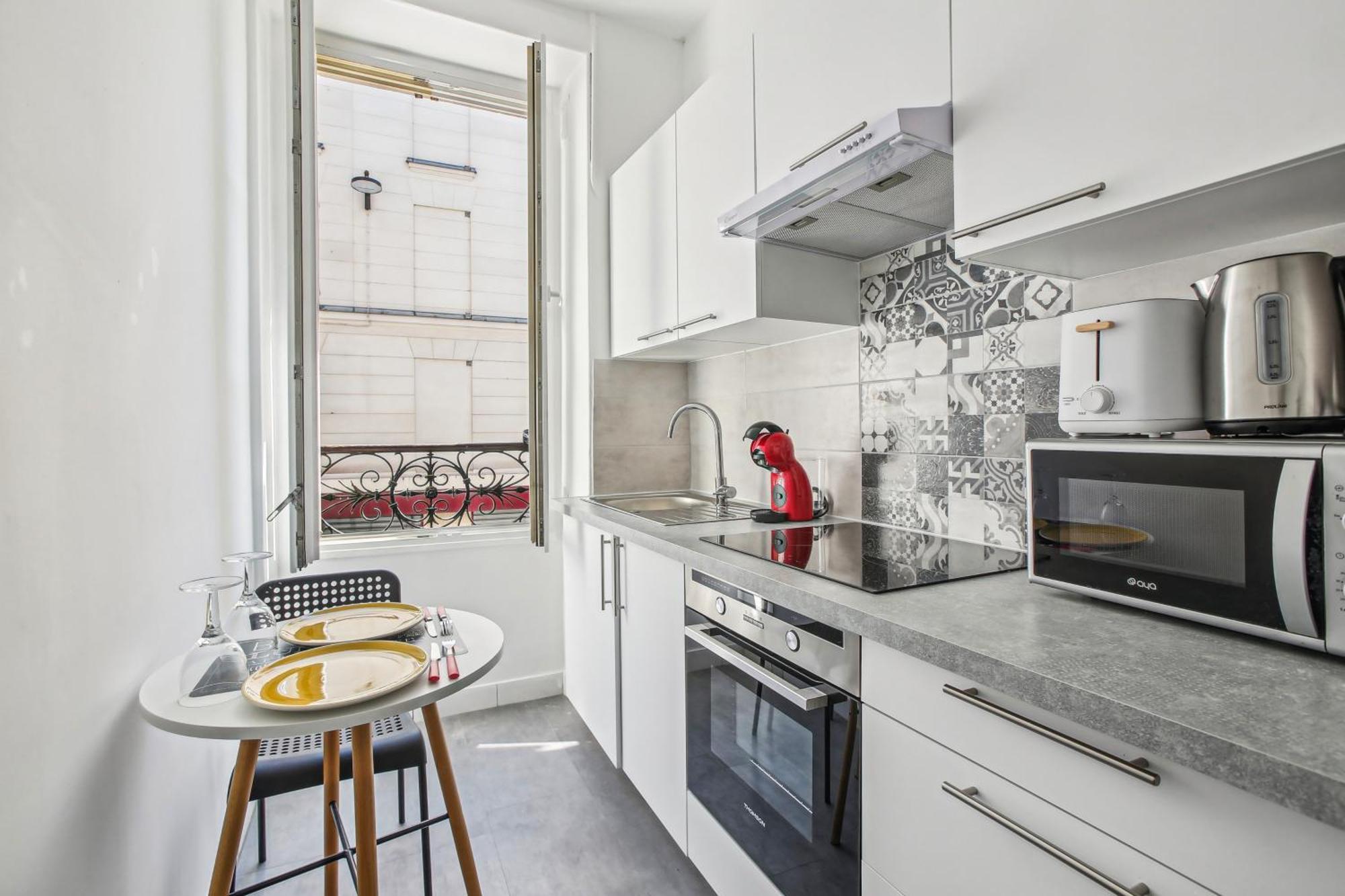 Apartment Chic And Comfortable *