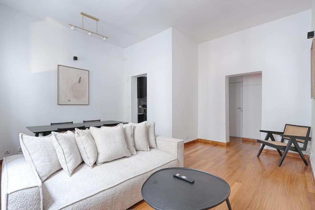 Concorde Saint Honore Charming 1br 4p Apartment