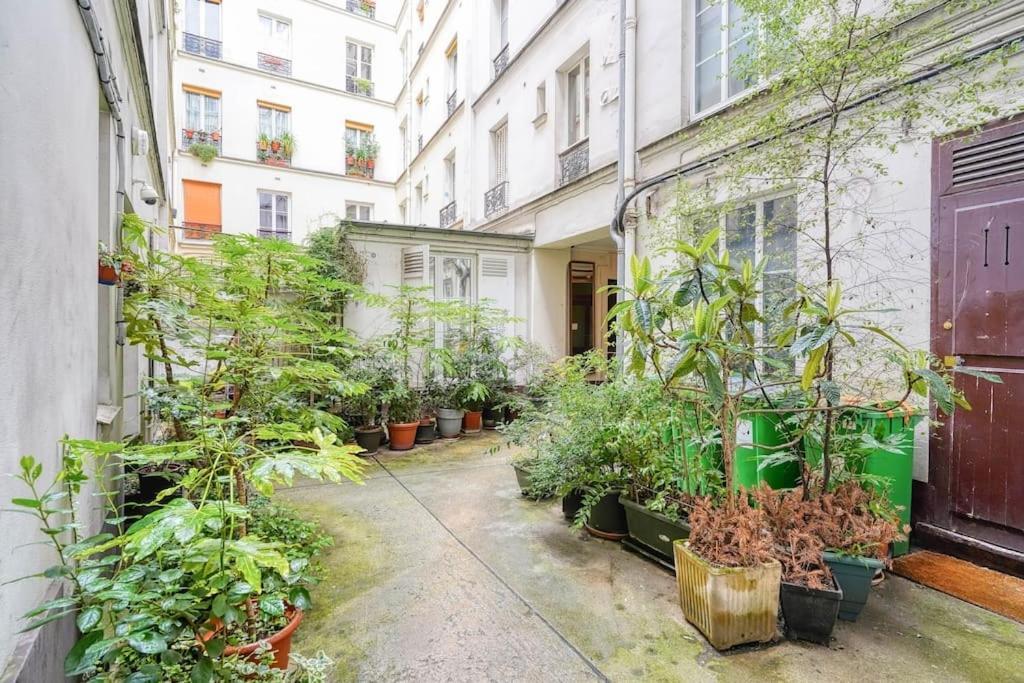 Apartment Pretty Close To Montmartre