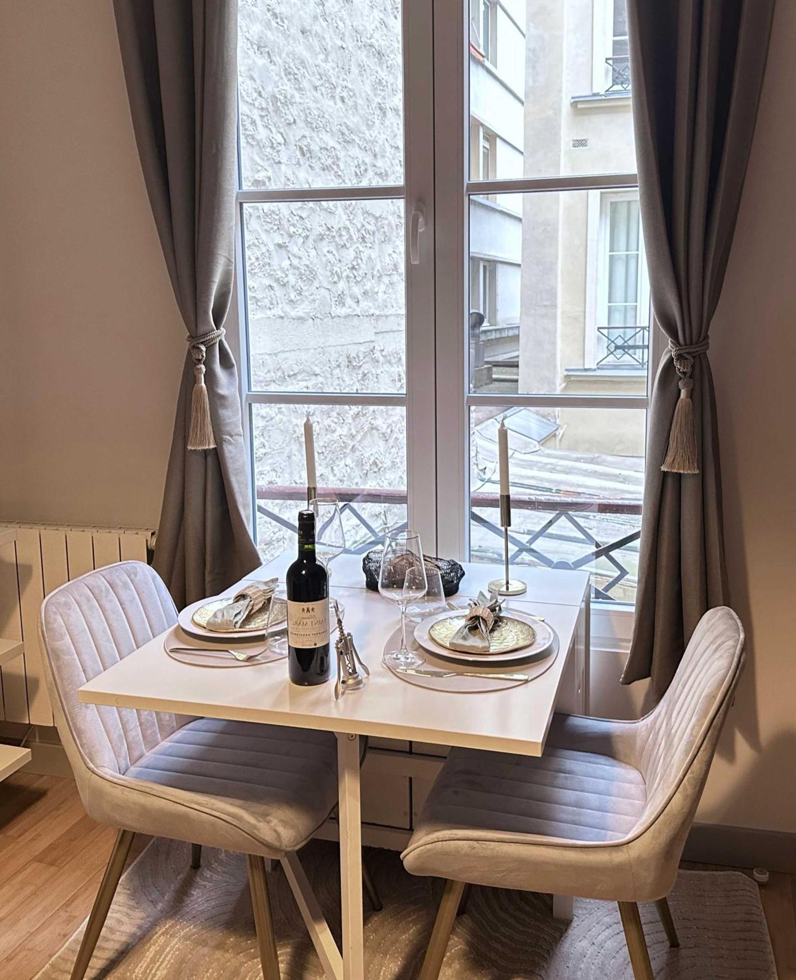 Renovated Champs-elysees Retreat Appartement Paris