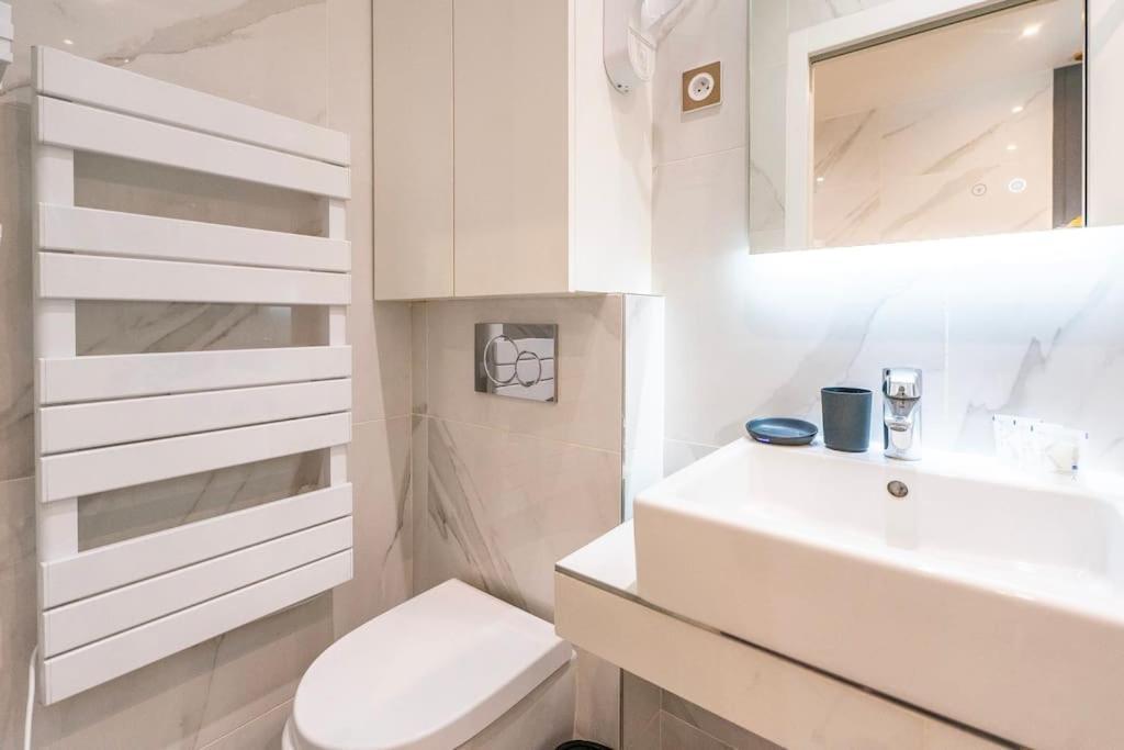 Luxurious With Stylish Design And Comfort - 105 *