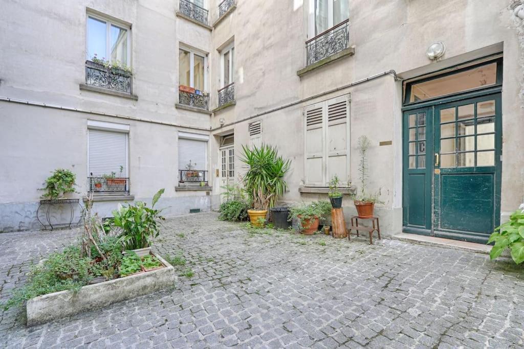 Buttes Chaumont Charming 4p Apartment