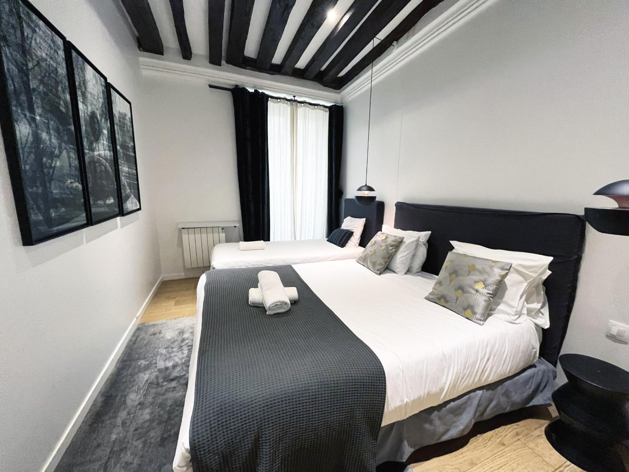 Urban Flat 69 - Beautiful Parisian In Center Of