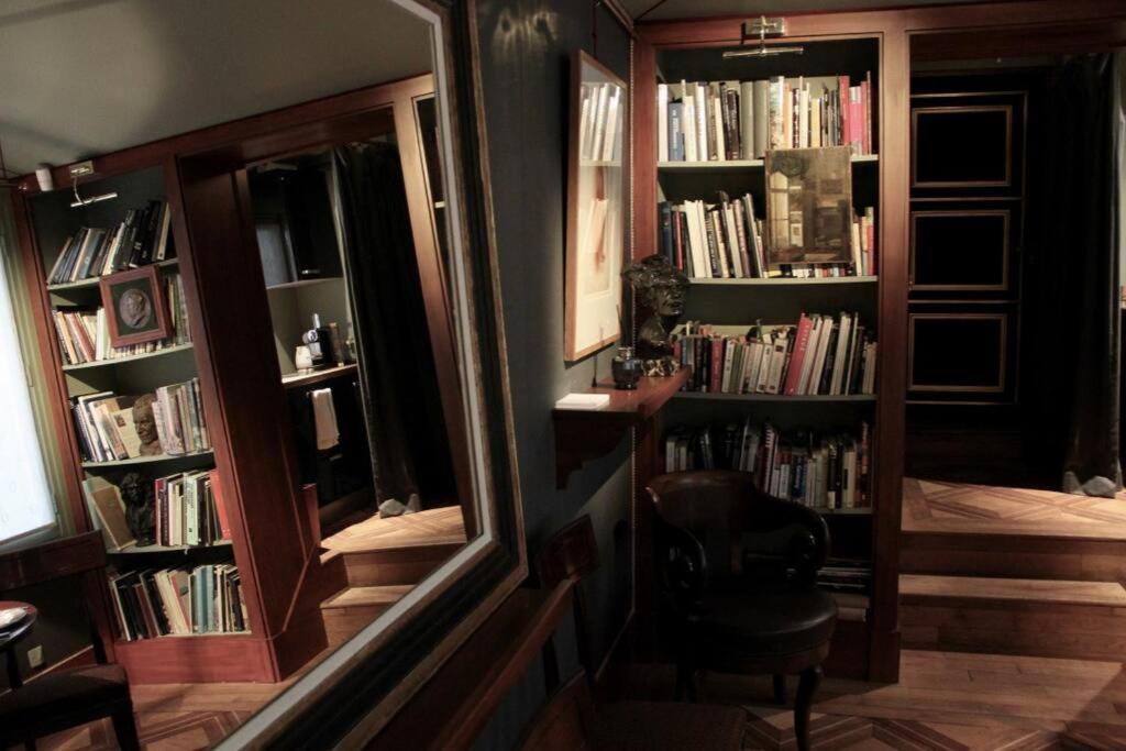 Apartment Calm And