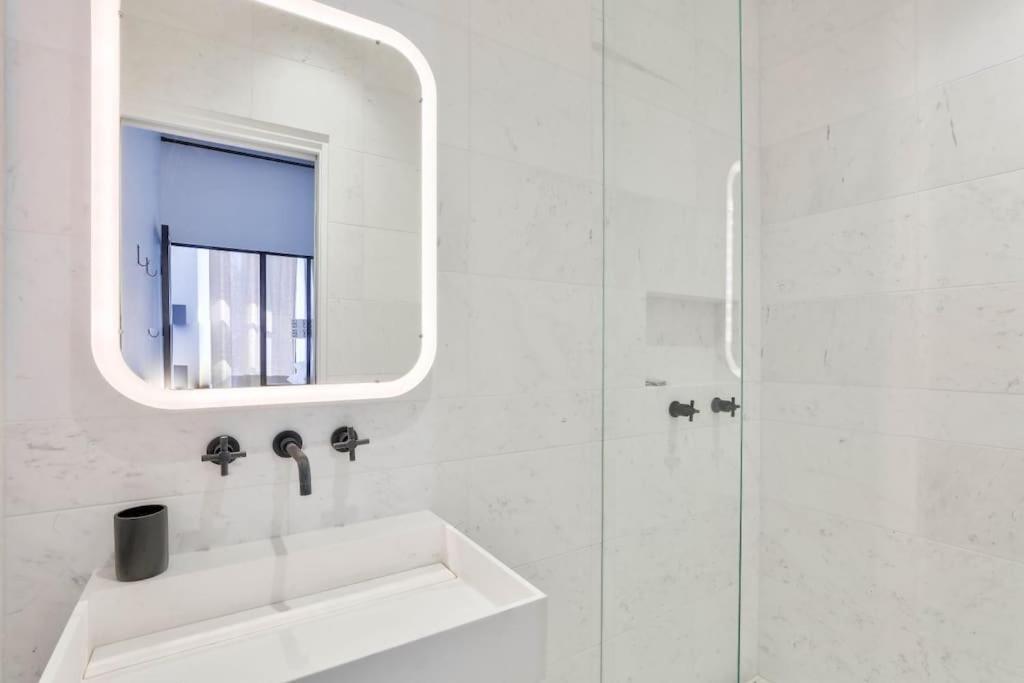 Stunning 1br Flat Near Bon Marche Rive Gauche