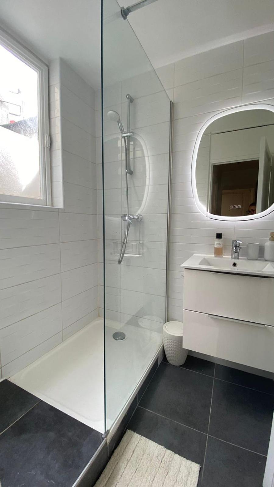 Pompidou, Rue Simon Le Franc - 4 Places Appartement