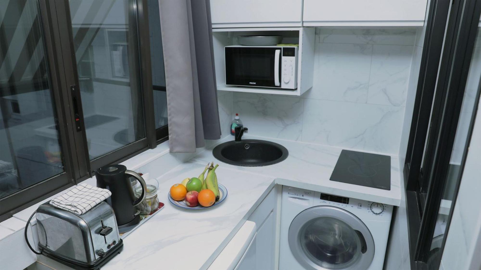 Arc De Triomphe & Trocadero Square - Cityapartmentstay