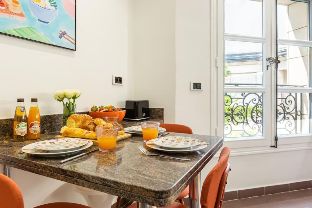 8 Elegant Familial Apartment