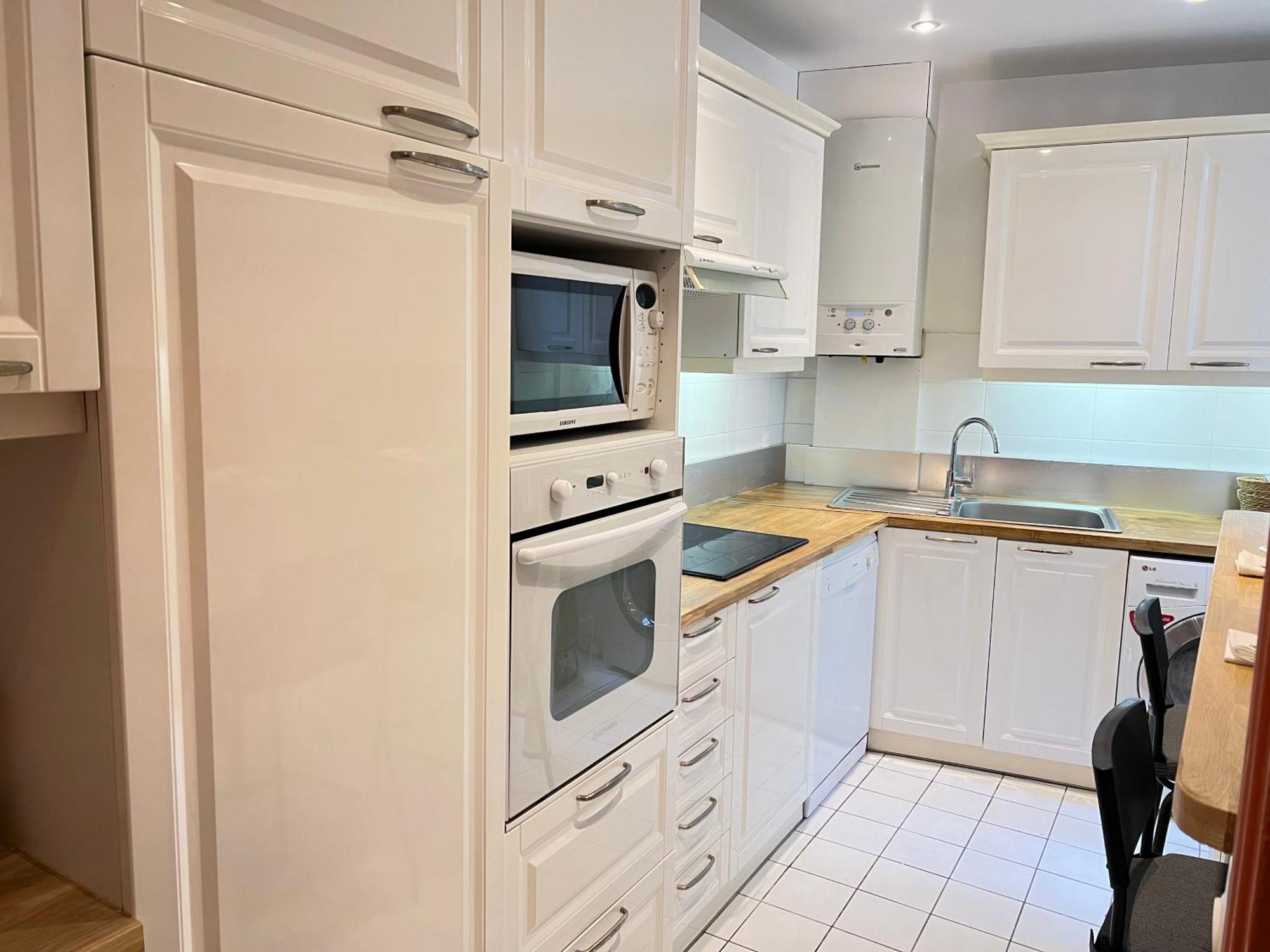 Colisee Apartment *