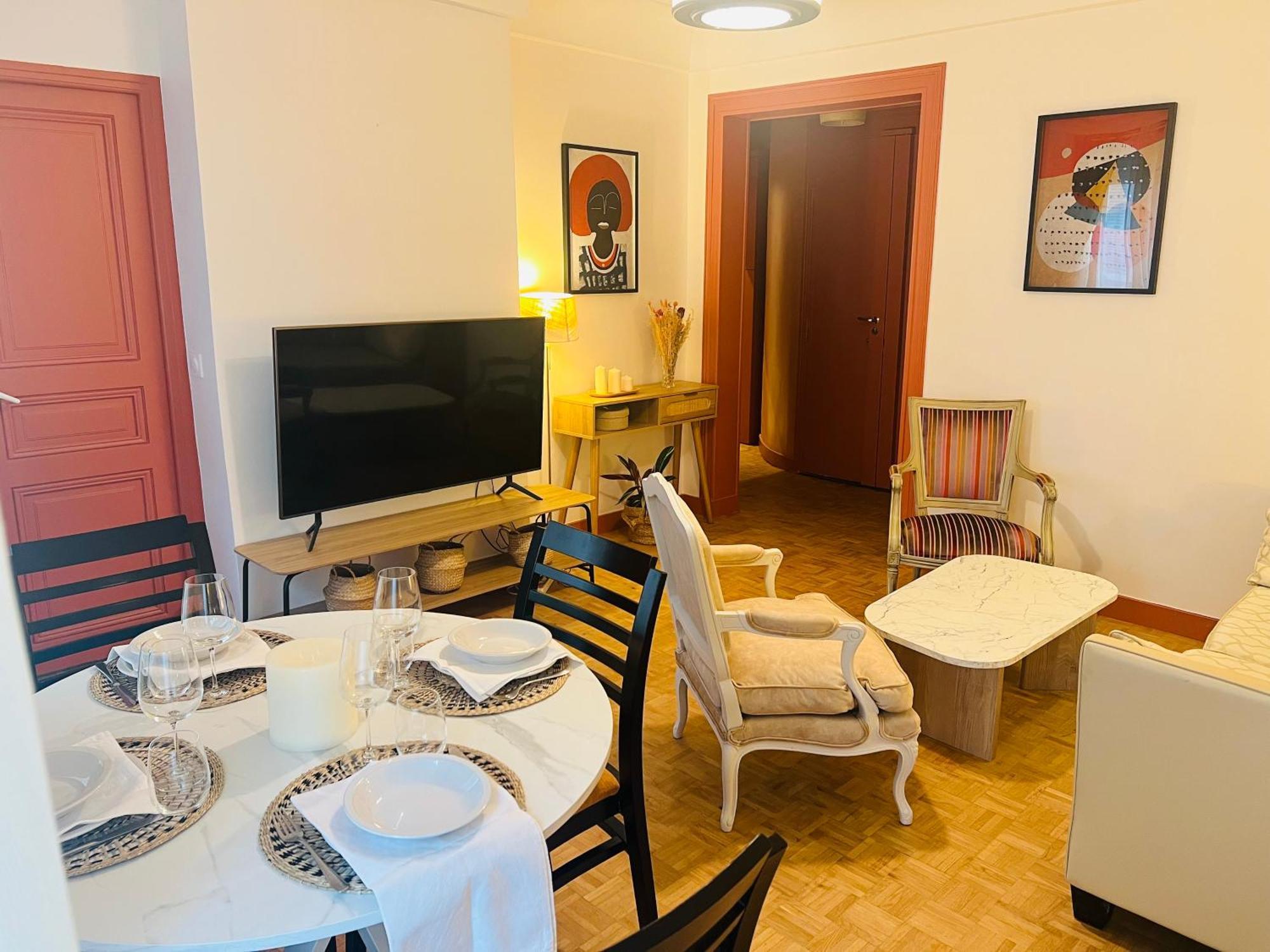 Apartment Colisee *