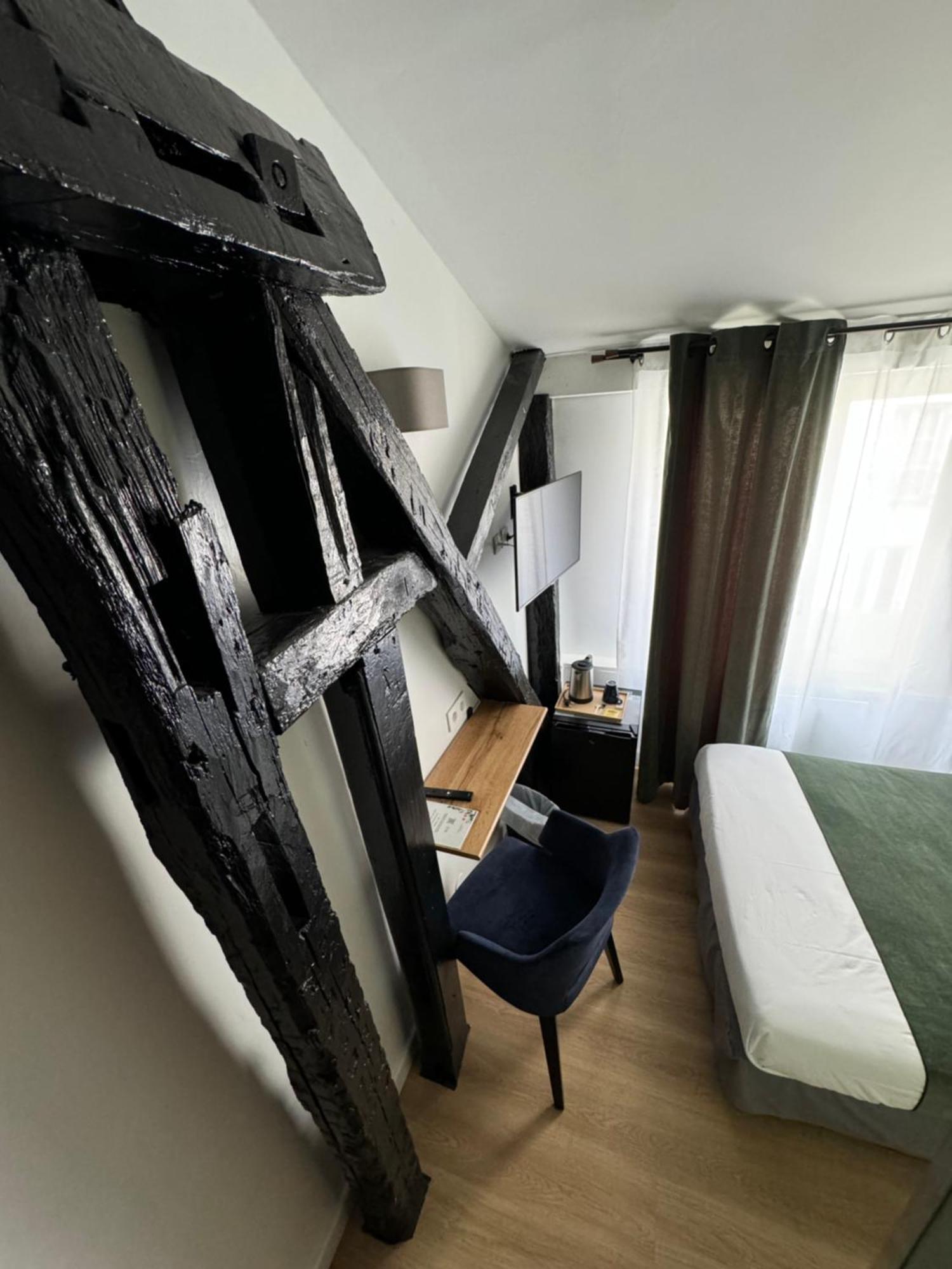 Hotel Flor Rivoli 2*