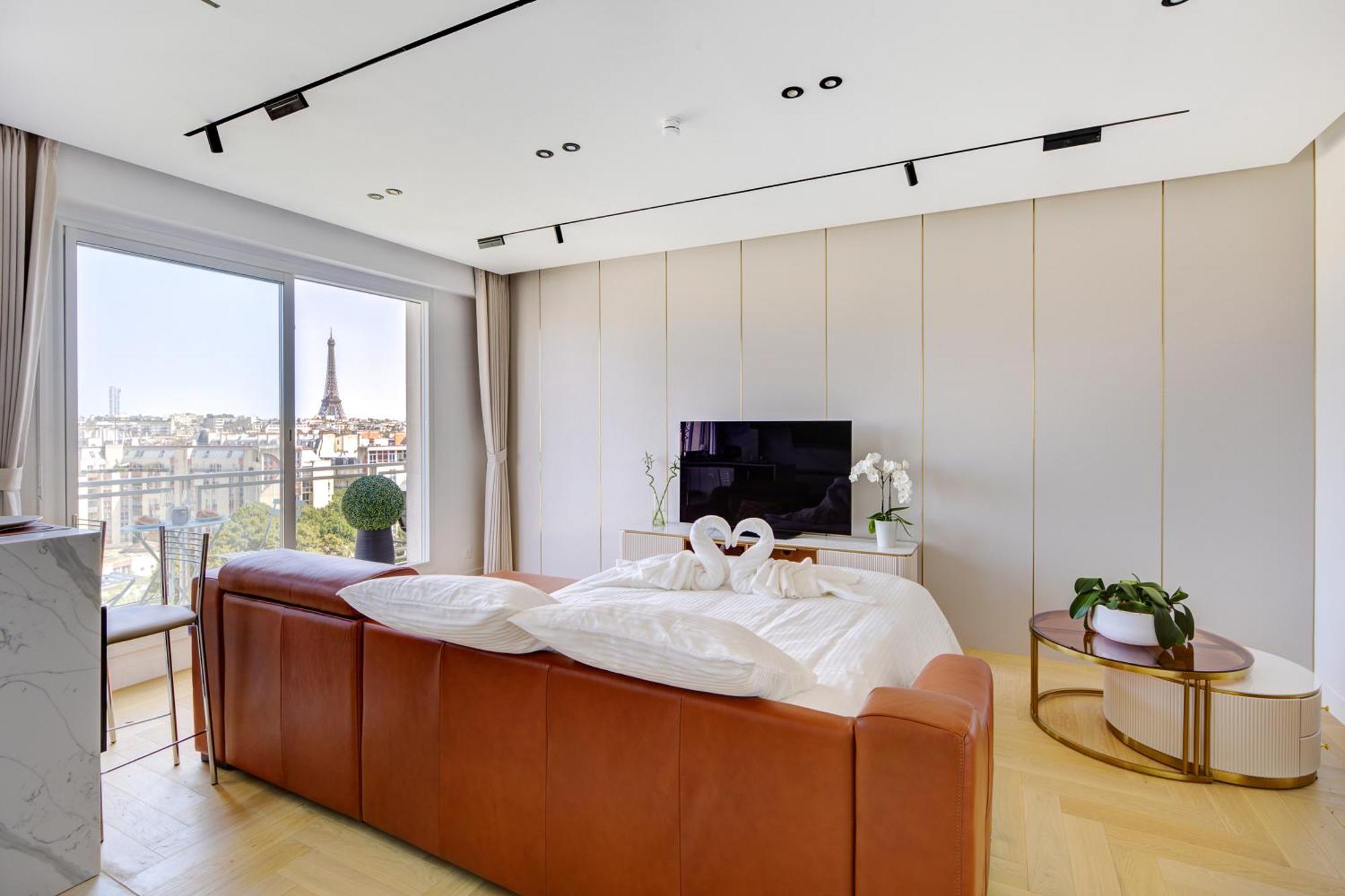 101 Penthouse Royal A Avec Vue Imprenable Sur La Tour Eiffel Paris